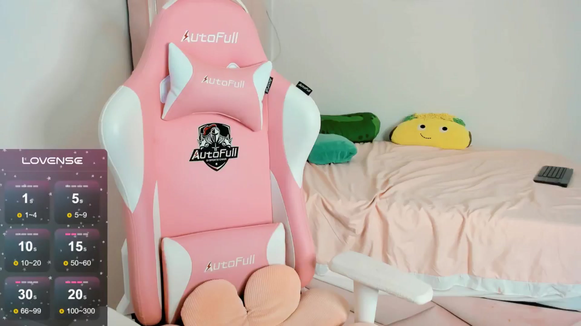 Gallery image thumbnail from Cherrycute666's myfreecams stream on, 09/18/2024, 09:05 image 2 of 20