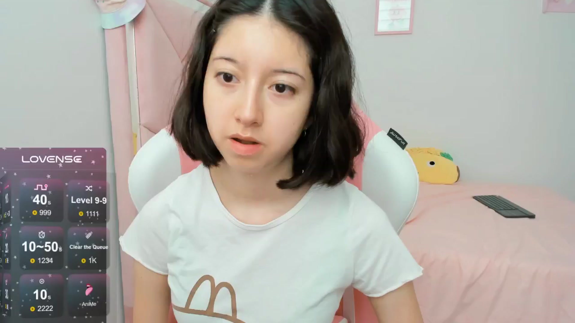 Gallery image thumbnail from Cherrycute666's myfreecams stream on, 09/18/2024, 21:18 image 4 of 20