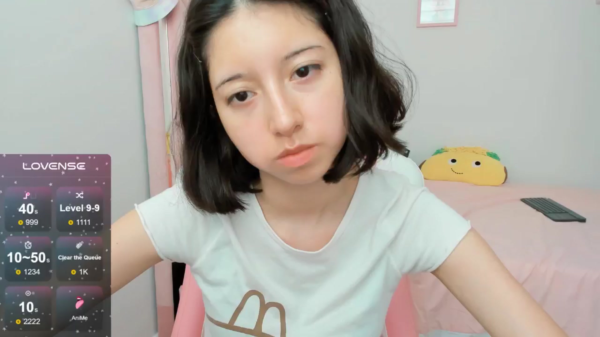 Gallery image thumbnail from Cherrycute666's myfreecams stream on, 09/18/2024, 21:18 image 14 of 20