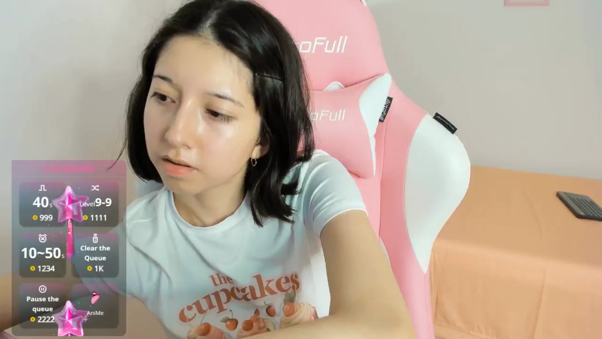 Gallery image thumbnail from Cherrycute666's myfreecams stream on, 09/19/2024, 06:04 image 19 of 20