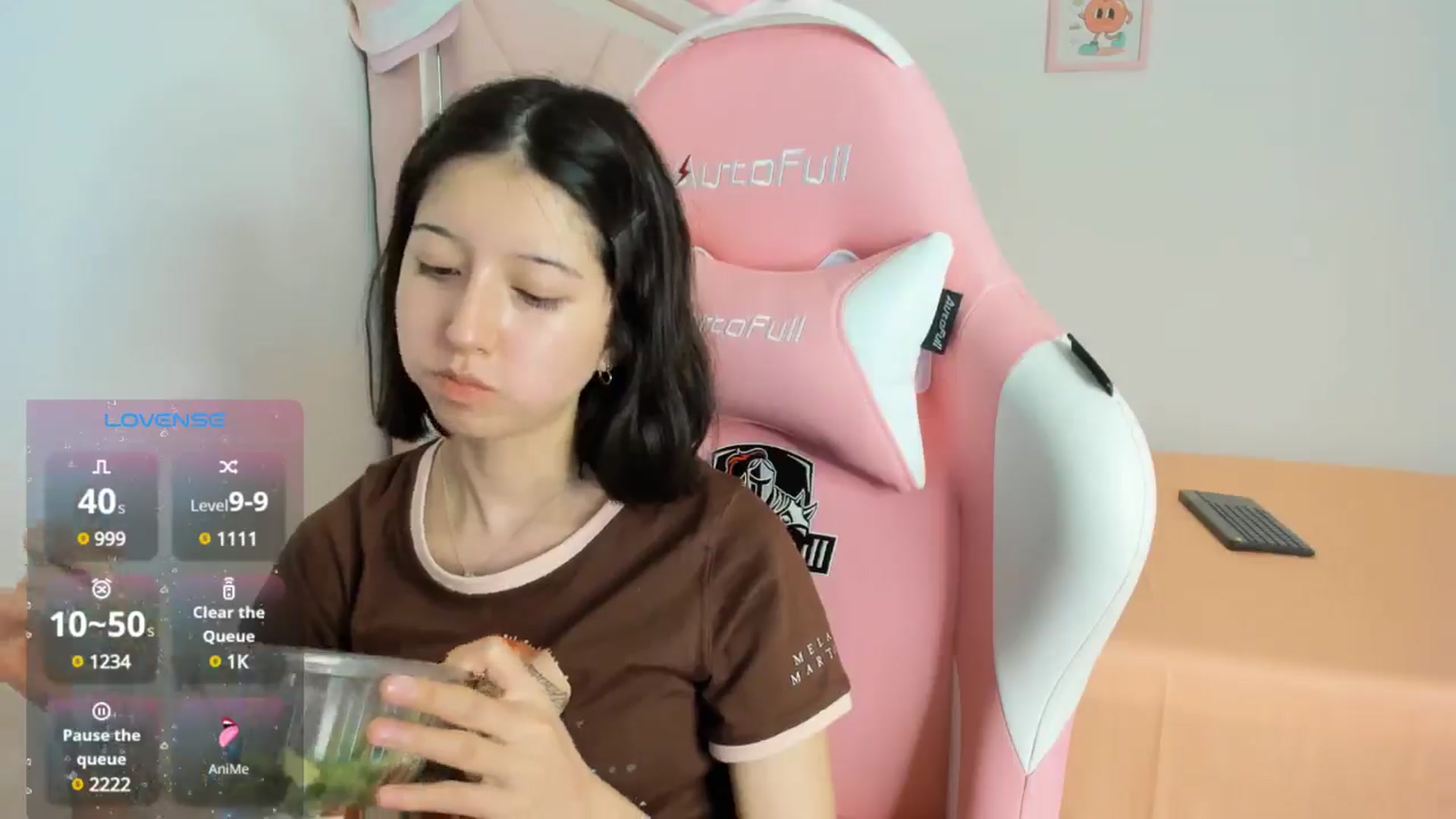 Gallery image thumbnail from Cherrycute666's myfreecams stream on, 09/29/2024, 06:47 image 3 of 20