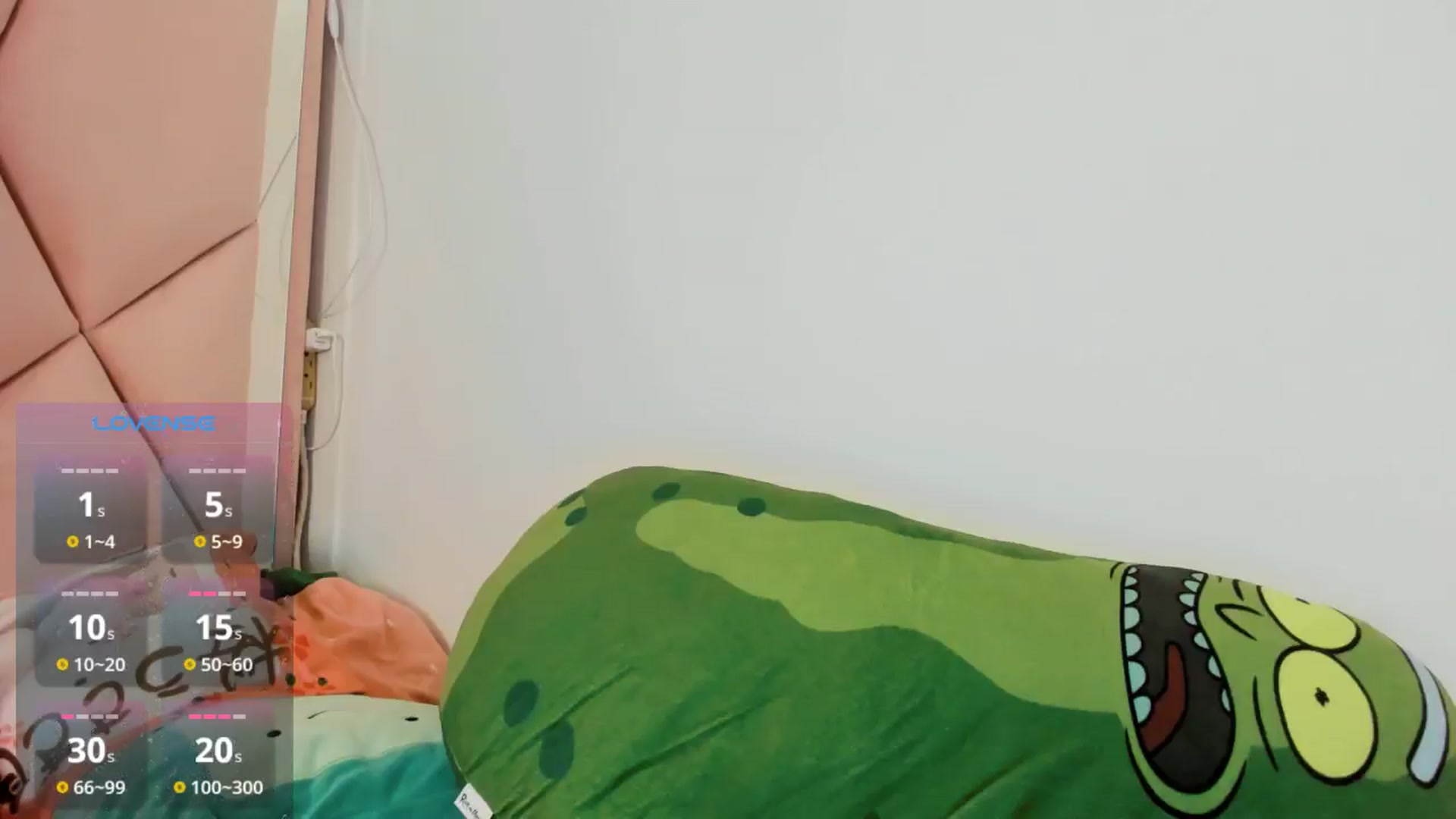 Gallery image thumbnail from Cherrycute666's myfreecams stream on, 09/30/2024, 24:14 image 16 of 20