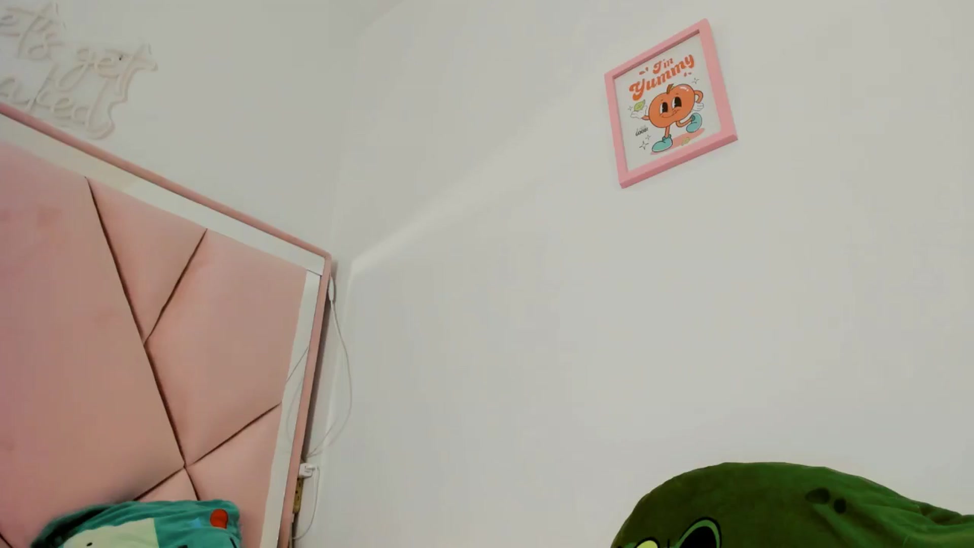 Gallery image thumbnail from Cherrycute666's myfreecams stream on, 09/30/2024, 05:47 image 14 of 20
