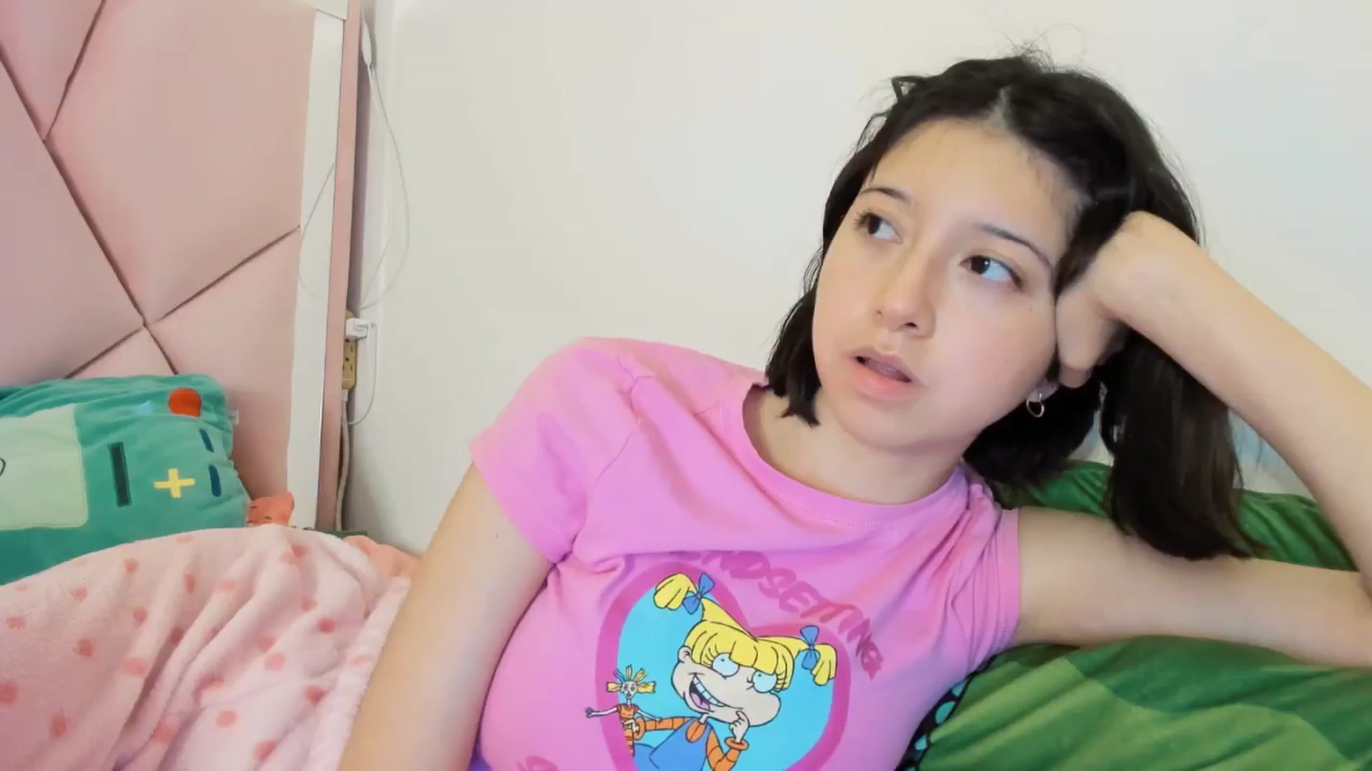 Gallery image thumbnail from Cherrycute666's myfreecams stream on, 09/30/2024, 05:47 image 7 of 20