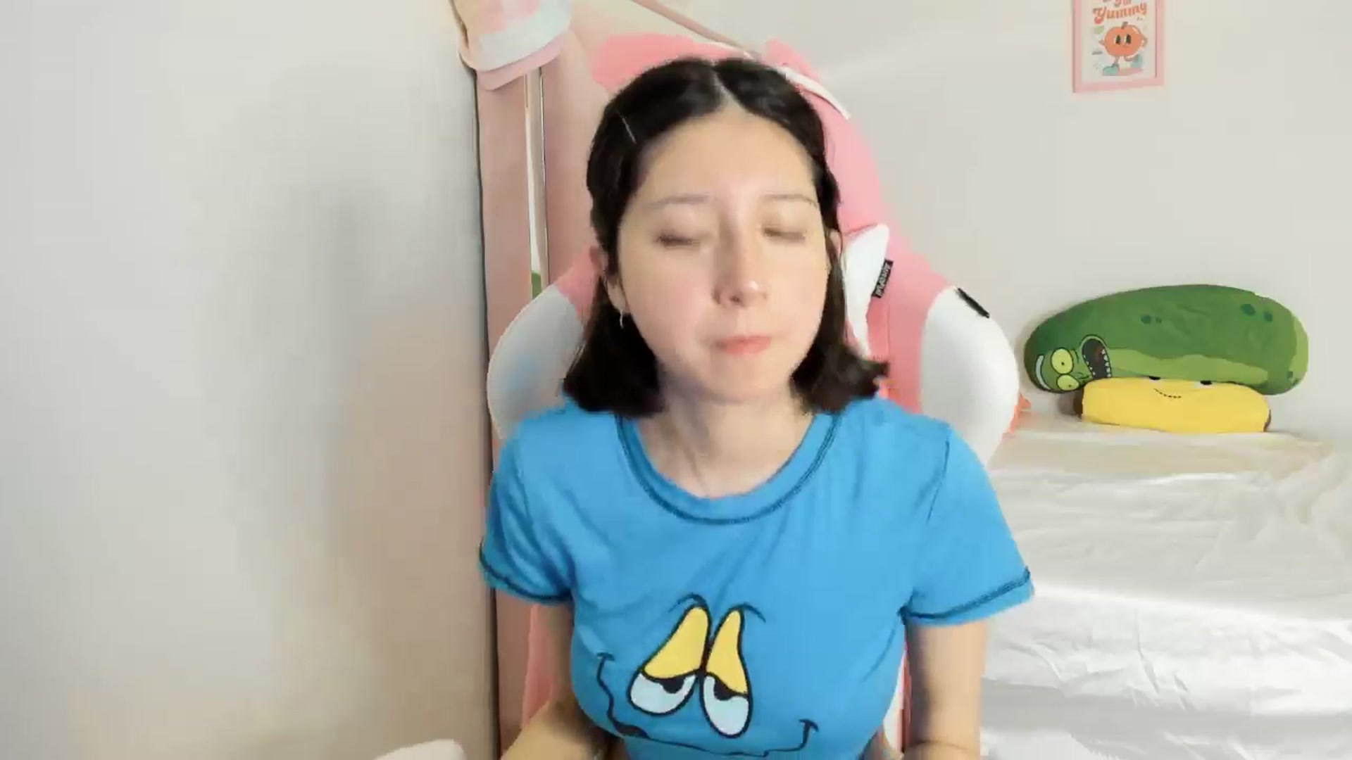 Gallery image thumbnail from Cherrycute666's myfreecams stream on, 10/02/2024, 01:59 image 15 of 20