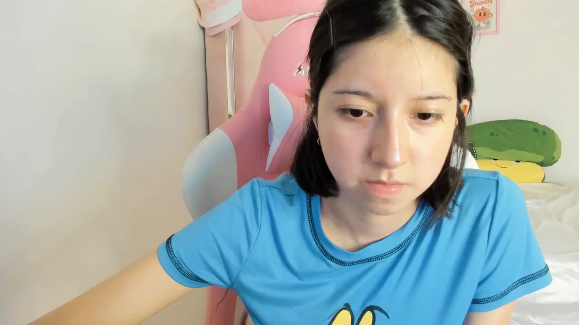 Gallery image thumbnail from Cherrycute666's myfreecams stream on, 10/02/2024, 01:59 image 16 of 20