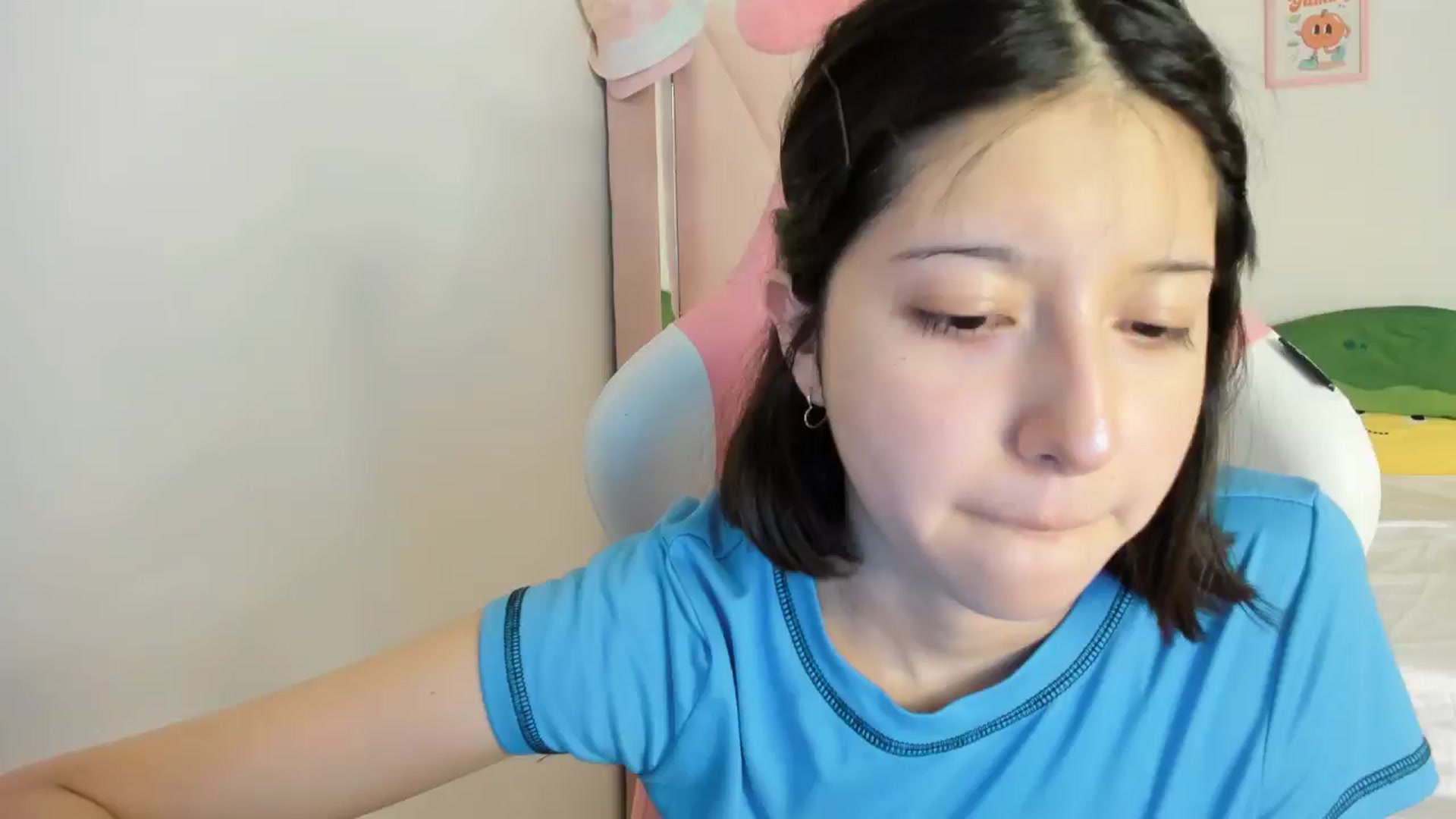 Gallery image thumbnail from Cherrycute666's myfreecams stream on, 10/02/2024, 04:04 image 18 of 20