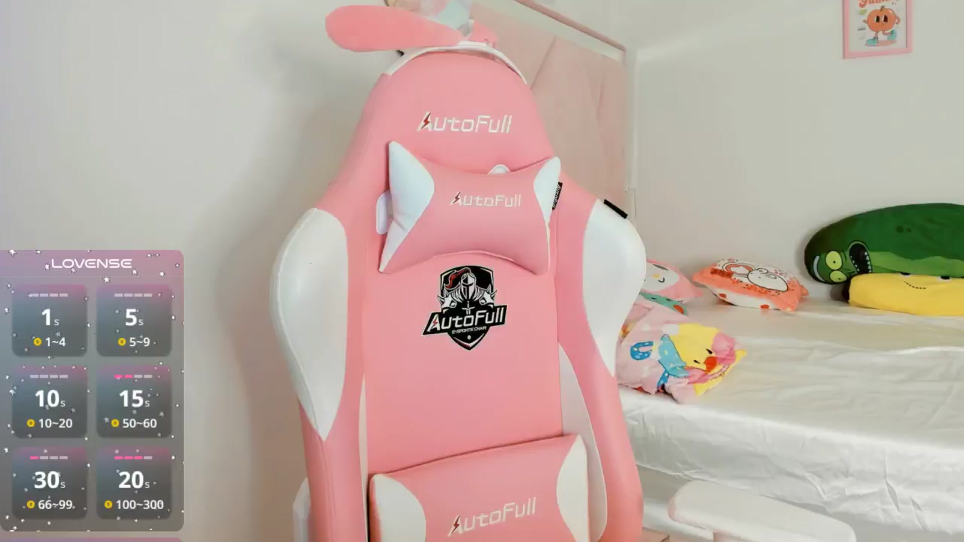 Gallery image thumbnail from Cherrycute666's myfreecams stream on, 10/02/2024, 05:54 image 16 of 20