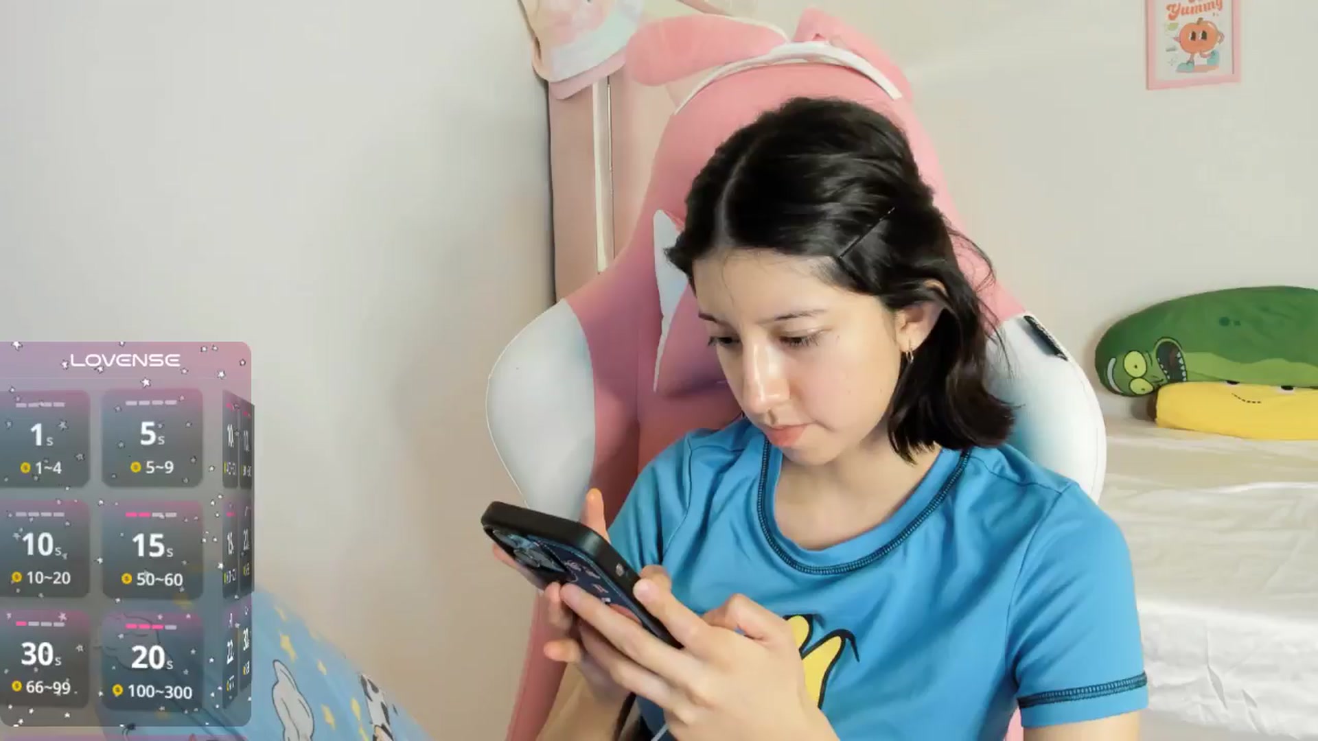 Gallery image thumbnail from Cherrycute666's myfreecams stream on, 10/02/2024, 05:54 image 10 of 20