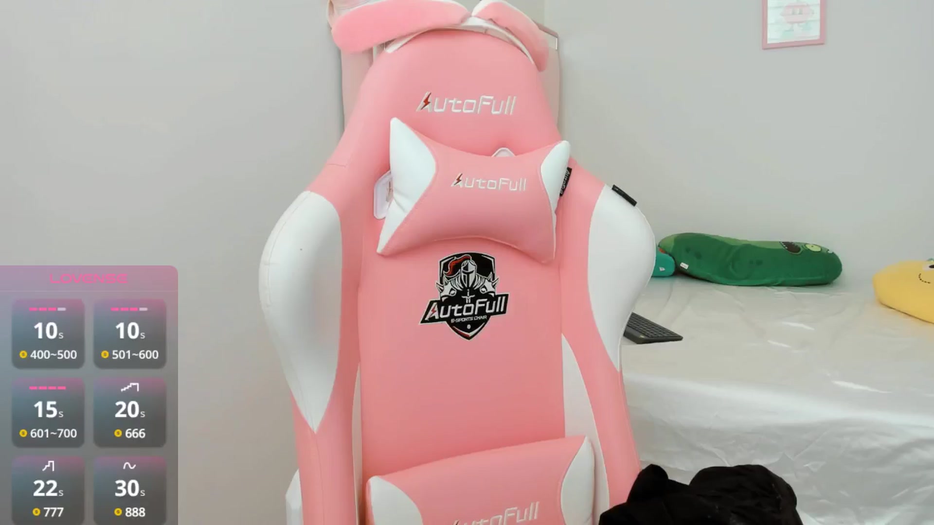 Gallery image thumbnail from Cherrycute666's myfreecams stream on, 10/04/2024, 22:55 image 8 of 20