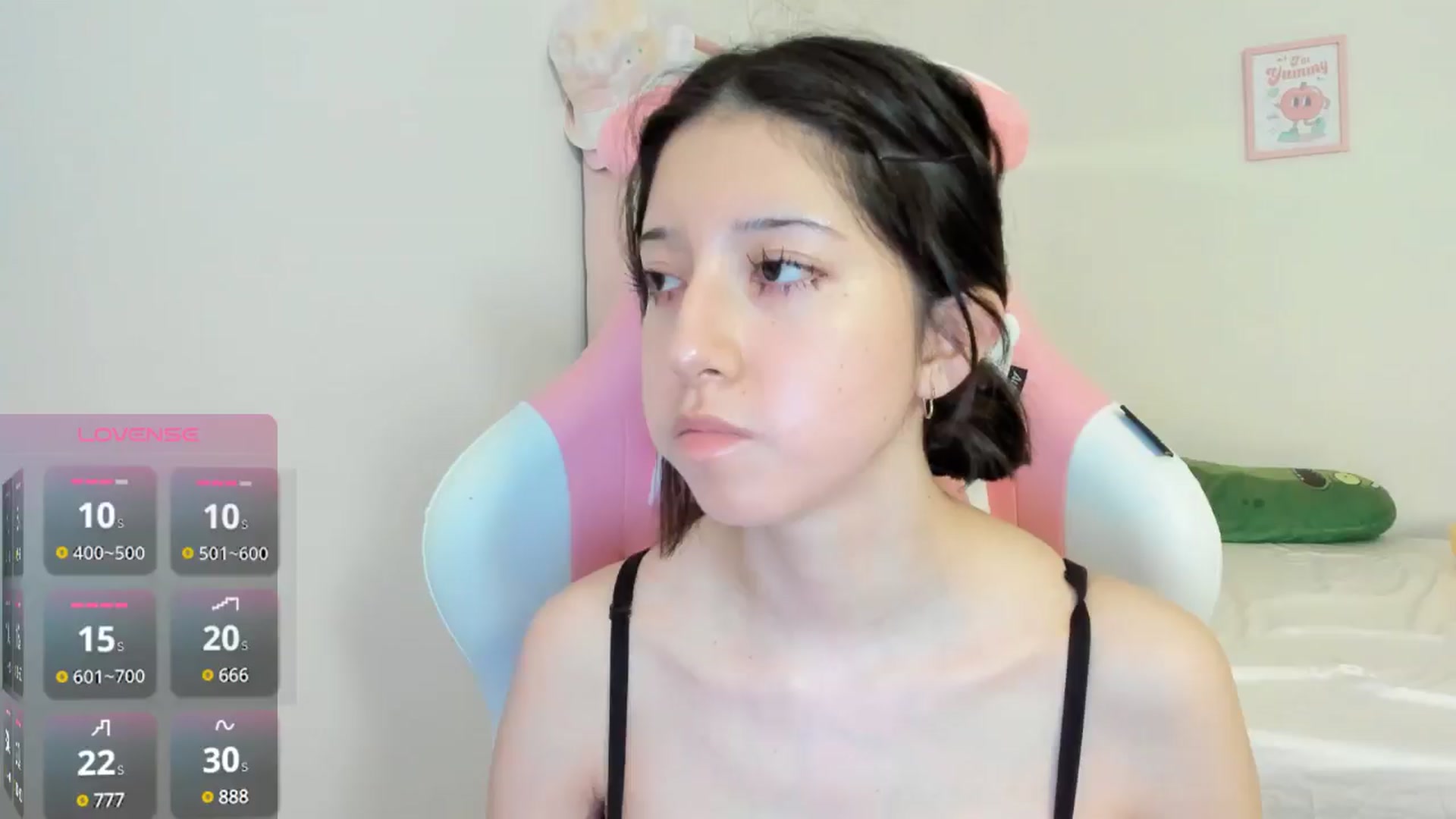 Gallery image thumbnail from Cherrycute666's myfreecams stream on, 10/04/2024, 23:41 image 1 of 20