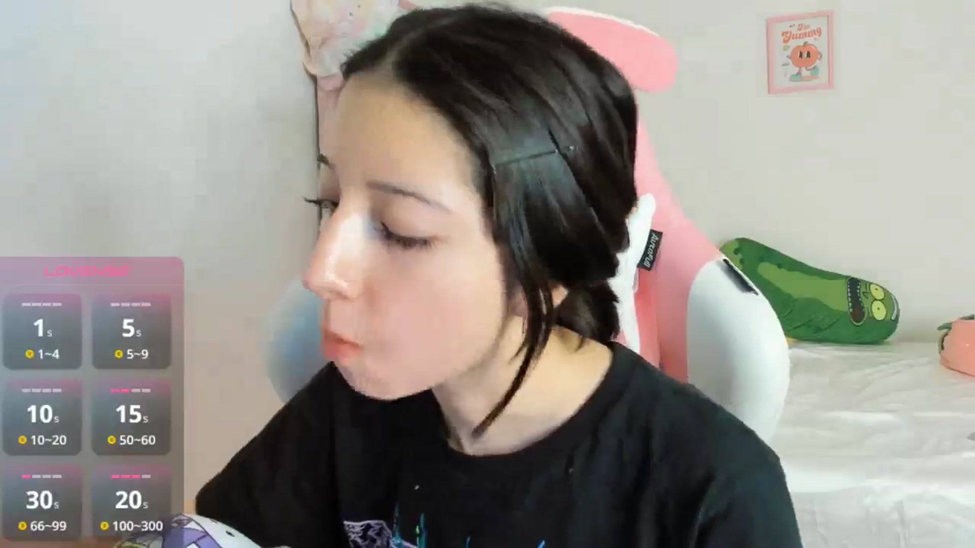 Gallery image thumbnail from Cherrycute666's myfreecams stream on, 10/05/2024, 09:53 image 8 of 20