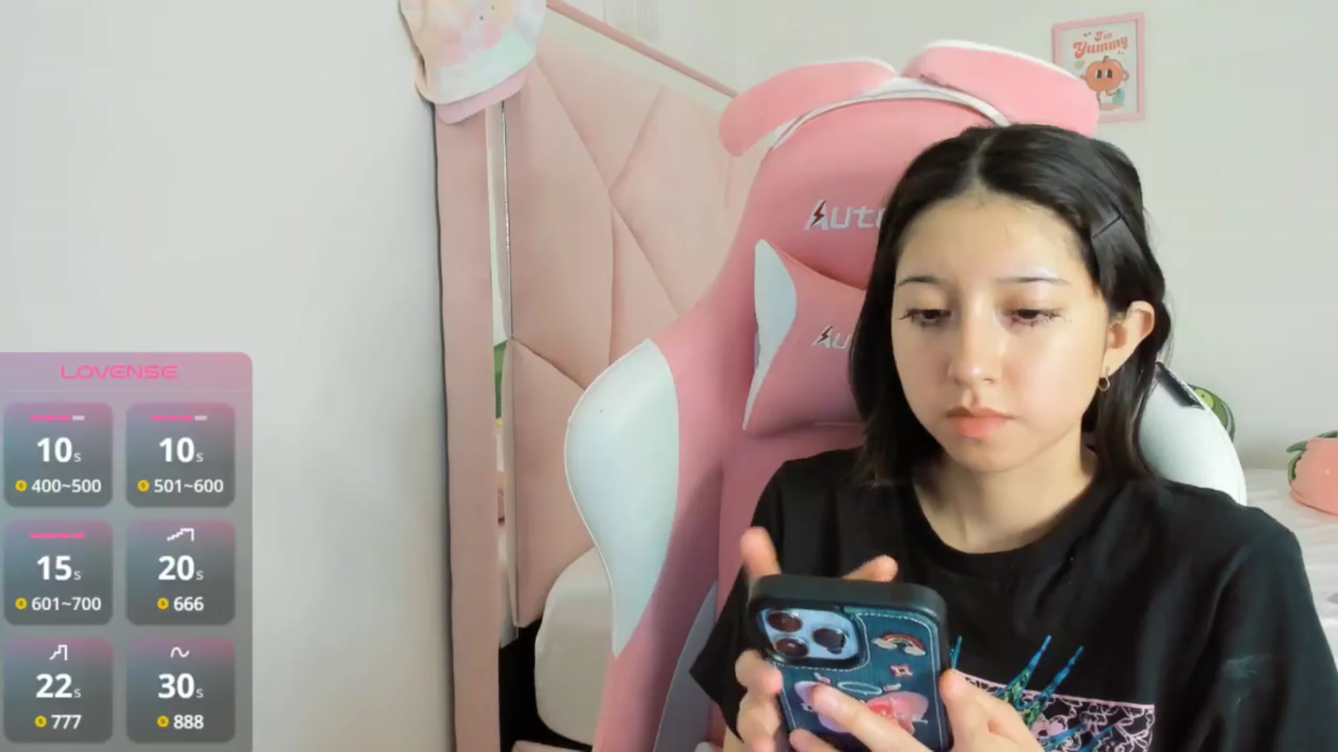 Gallery image thumbnail from Cherrycute666's myfreecams stream on, 10/05/2024, 09:53 image 15 of 20
