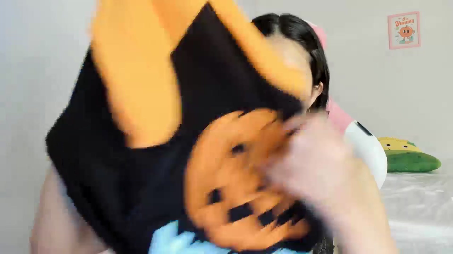 Gallery image thumbnail from Cherrycute666's myfreecams stream on, 10/06/2024, 08:00 image 14 of 20