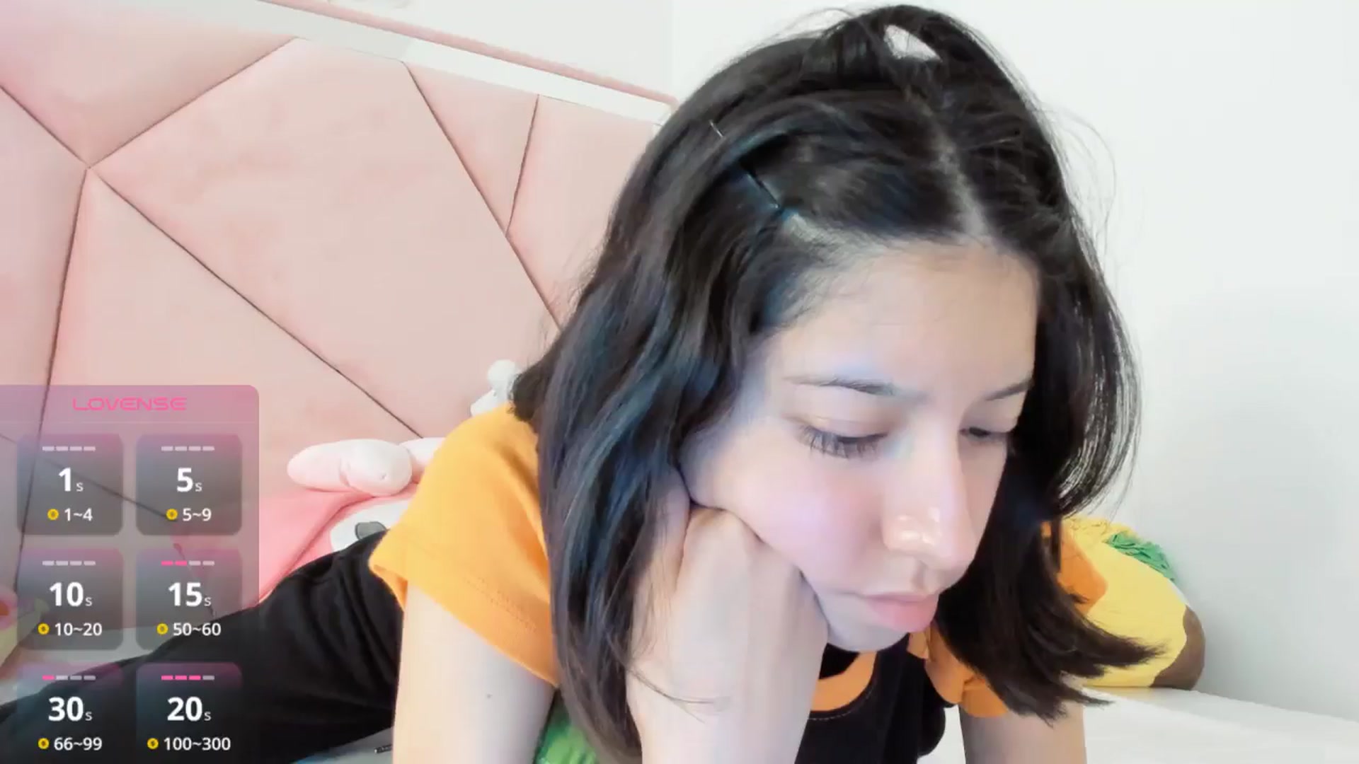 Gallery image thumbnail from Cherrycute666's myfreecams stream on, 10/06/2024, 22:13 image 19 of 20
