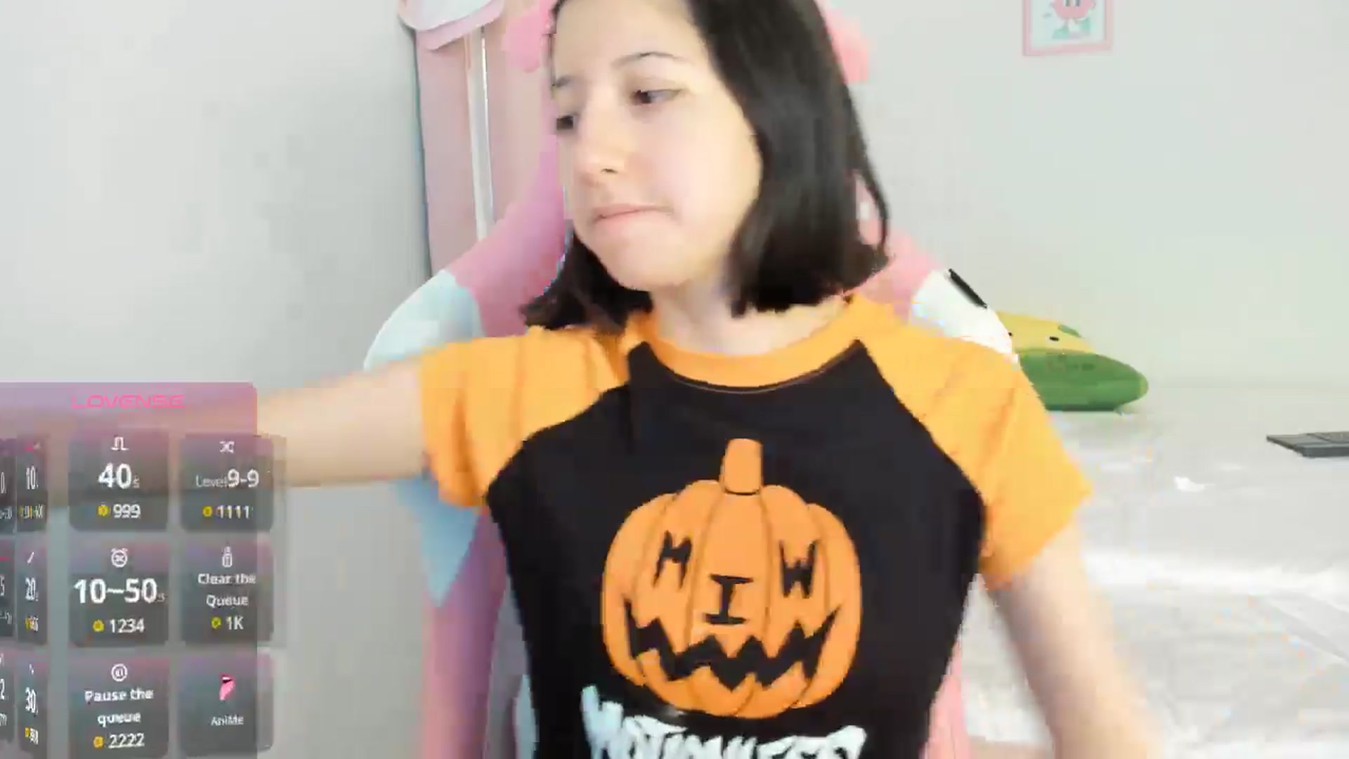Gallery image thumbnail from Cherrycute666's myfreecams stream on, 10/06/2024, 22:13 image 13 of 20