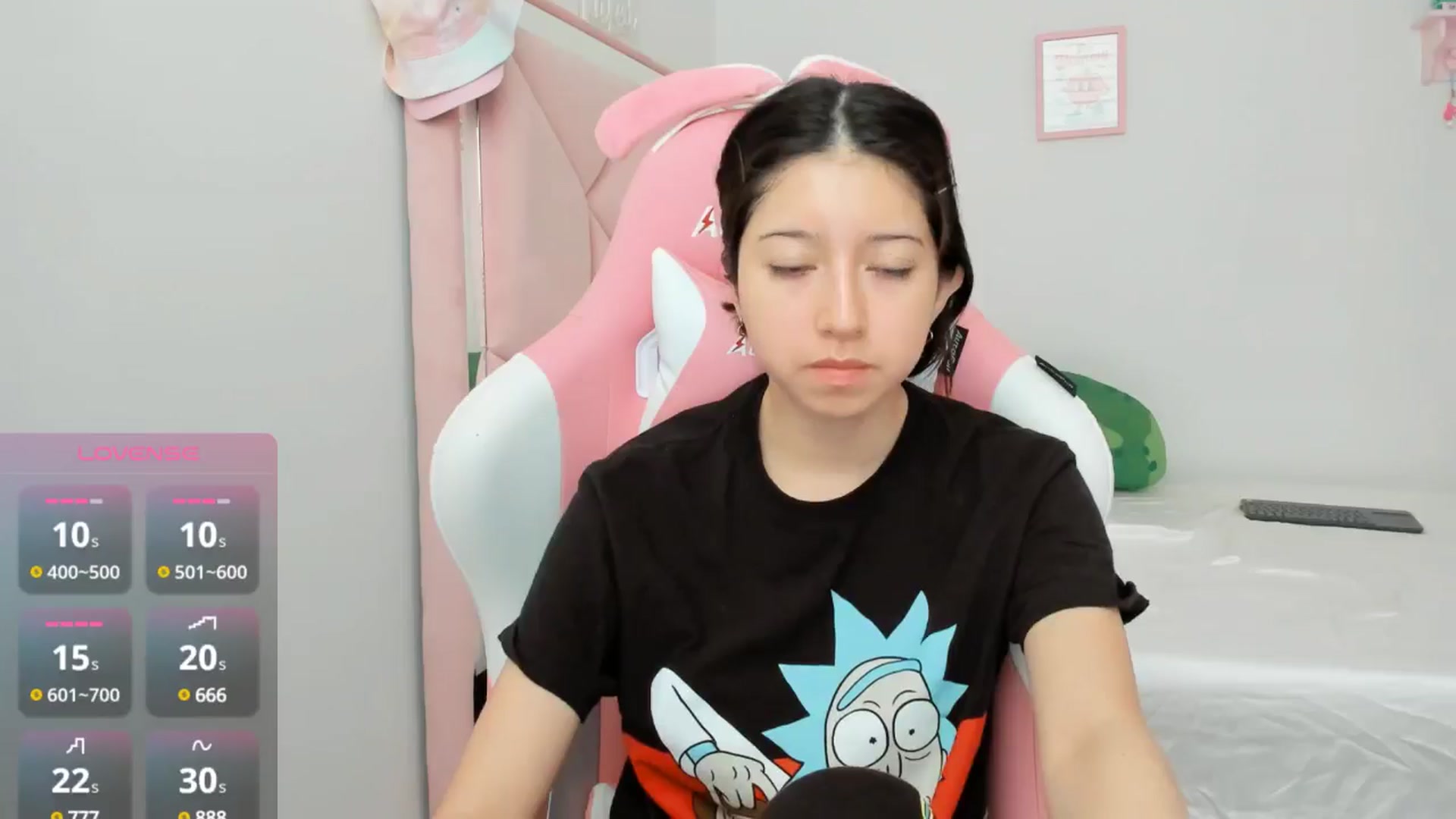 Gallery image thumbnail from Cherrycute666's myfreecams stream on, 10/07/2024, 20:10 image 10 of 20