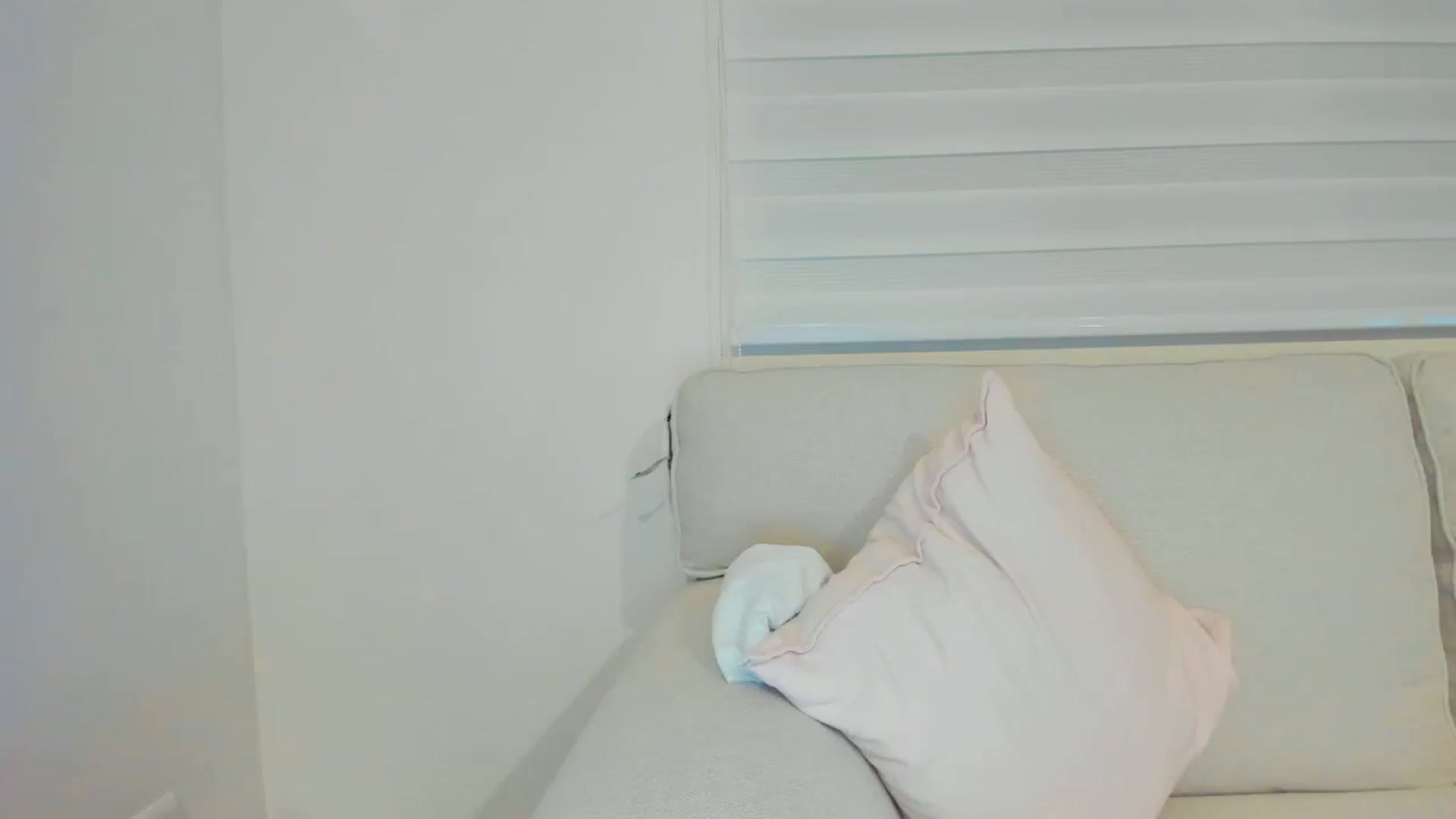 Gallery image thumbnail from Cherrycute666's myfreecams stream on, 10/08/2024, 04:59 image 19 of 20