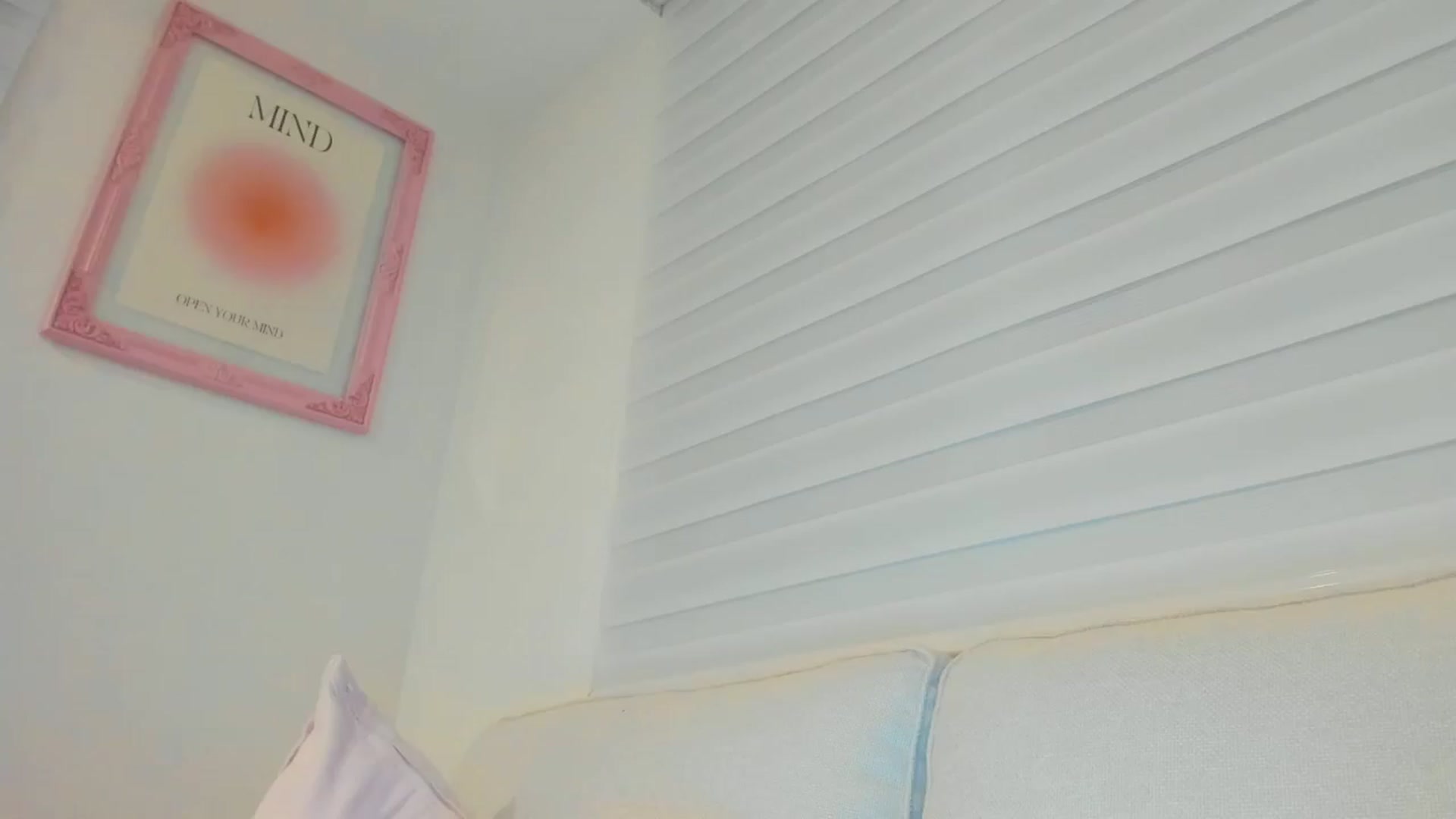 Gallery image thumbnail from Cherrycute666's myfreecams stream on, 10/08/2024, 04:59 image 5 of 20