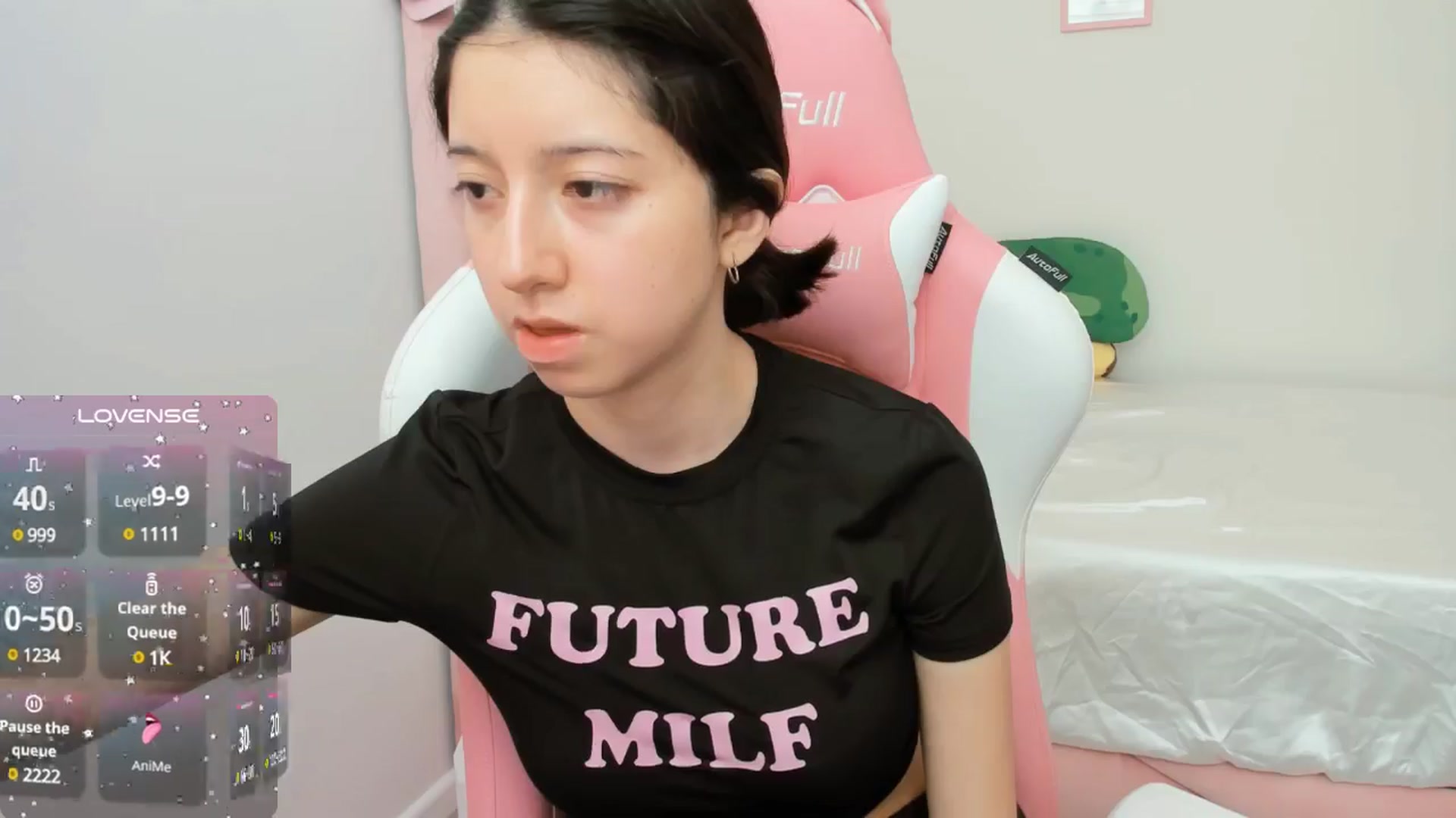 Gallery image thumbnail from Cherrycute666's myfreecams stream on, 10/08/2024, 22:06 image 17 of 20