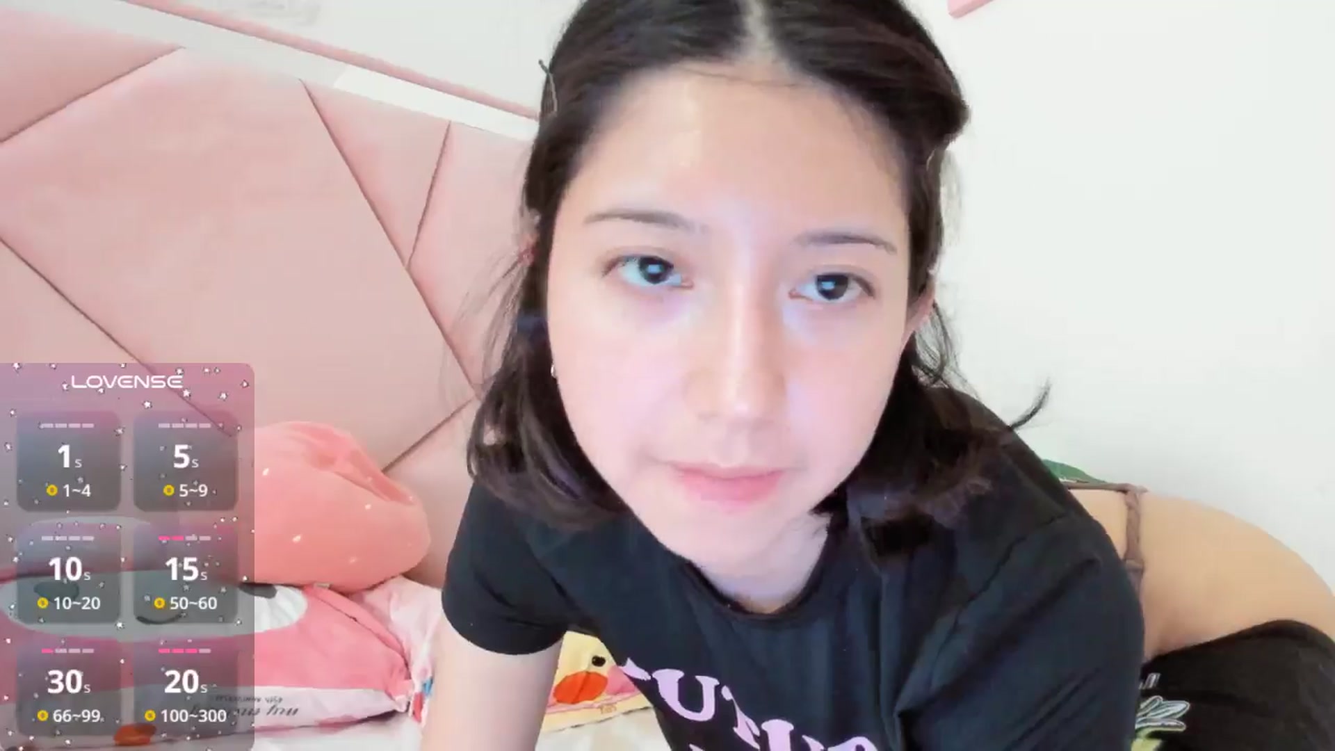 Gallery image thumbnail from Cherrycute666's myfreecams stream on, 10/09/2024, 24:01 image 11 of 20