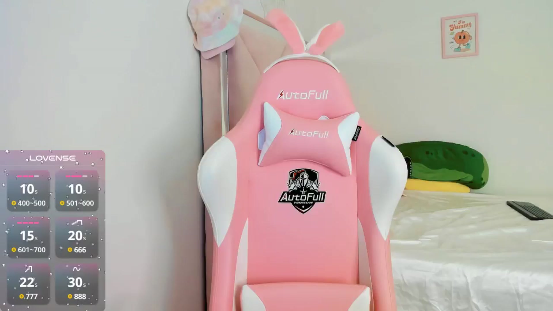 Gallery image thumbnail from Cherrycute666's myfreecams stream on, 10/09/2024, 06:22 image 4 of 20