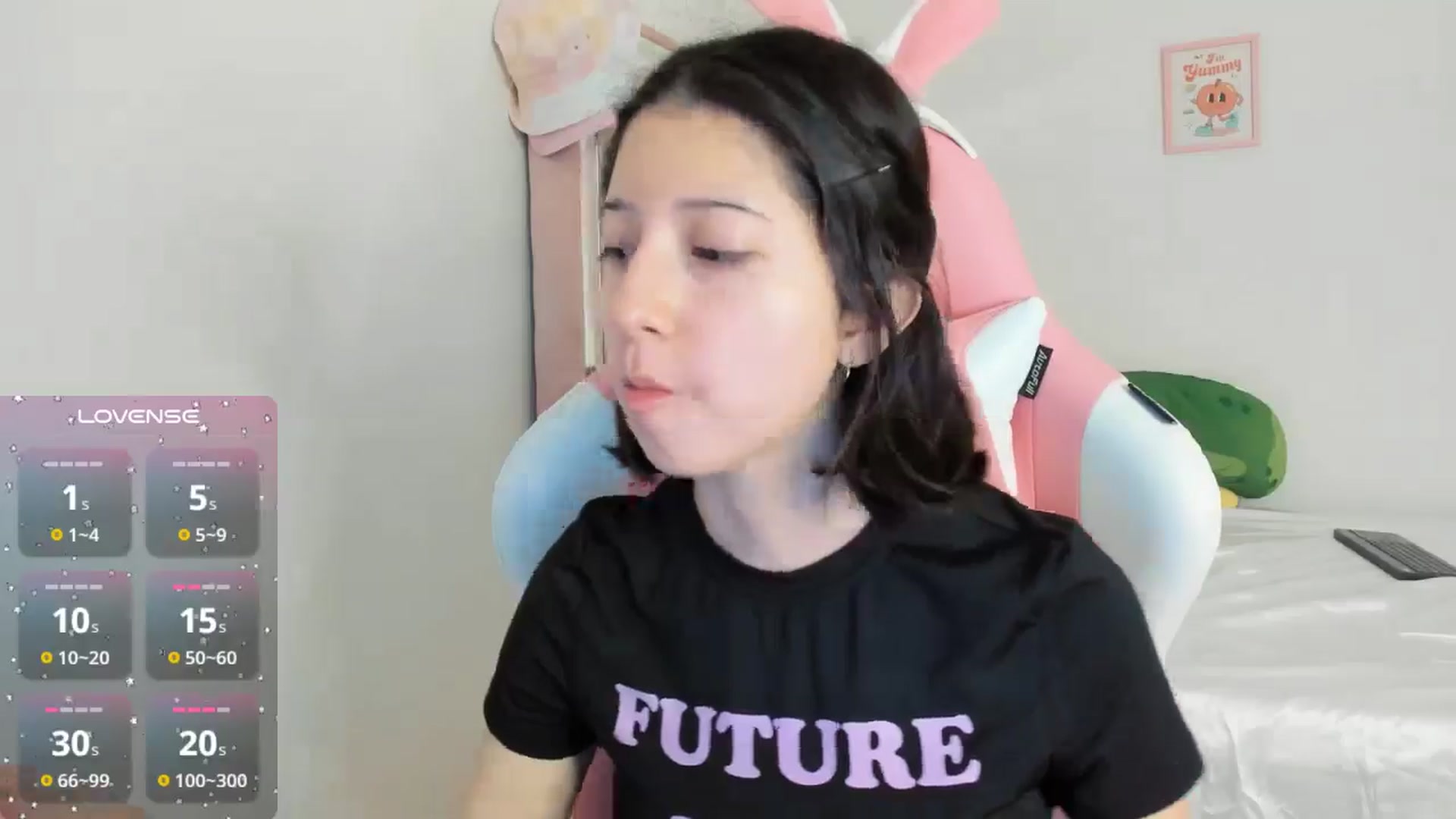 Gallery image thumbnail from Cherrycute666's myfreecams stream on, 10/09/2024, 06:22 image 2 of 20