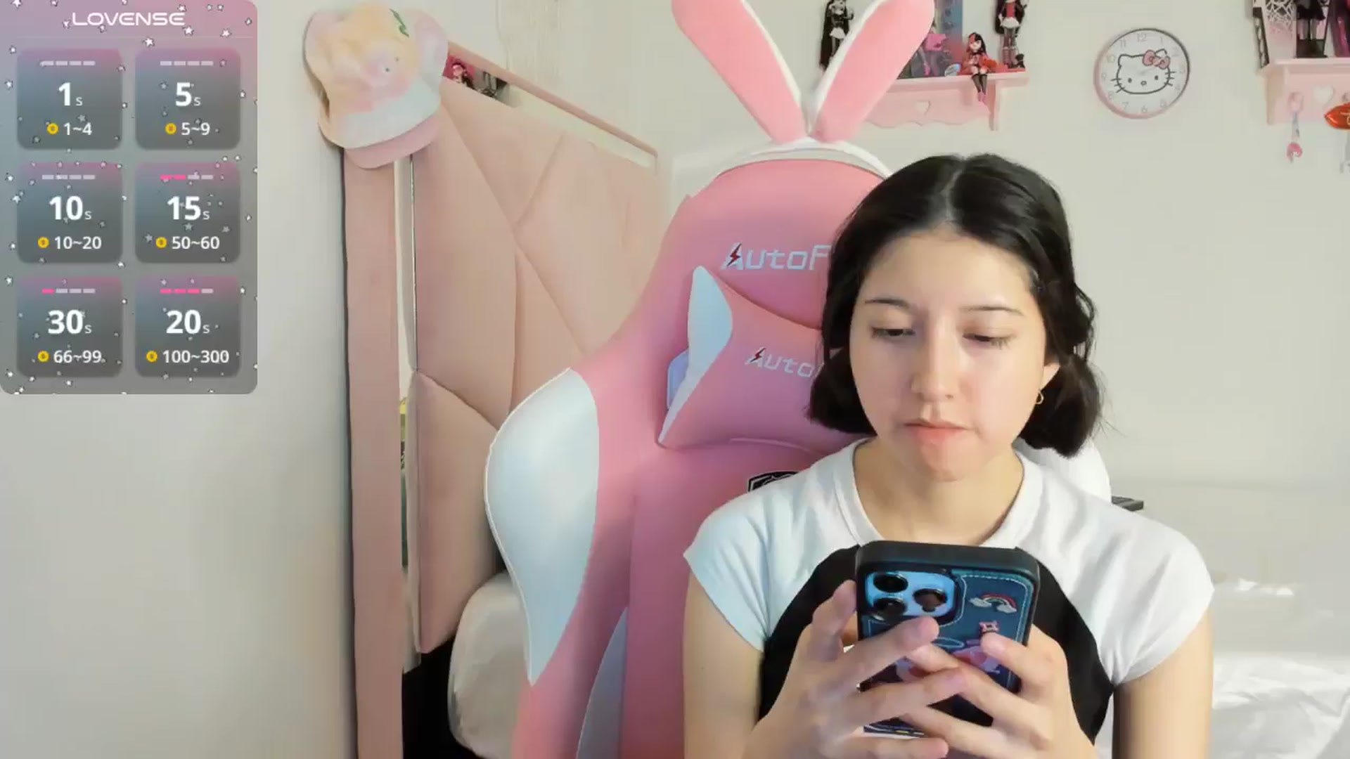 Gallery image thumbnail from Cherrycute666's myfreecams stream on, 10/11/2024, 06:47 image 13 of 20