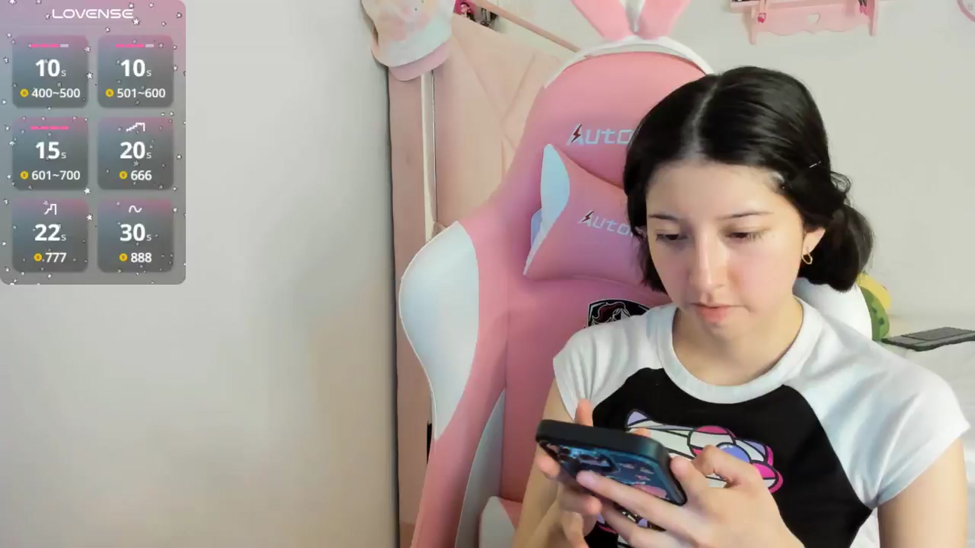Gallery image thumbnail from Cherrycute666's myfreecams stream on, 10/11/2024, 06:47 image 4 of 20