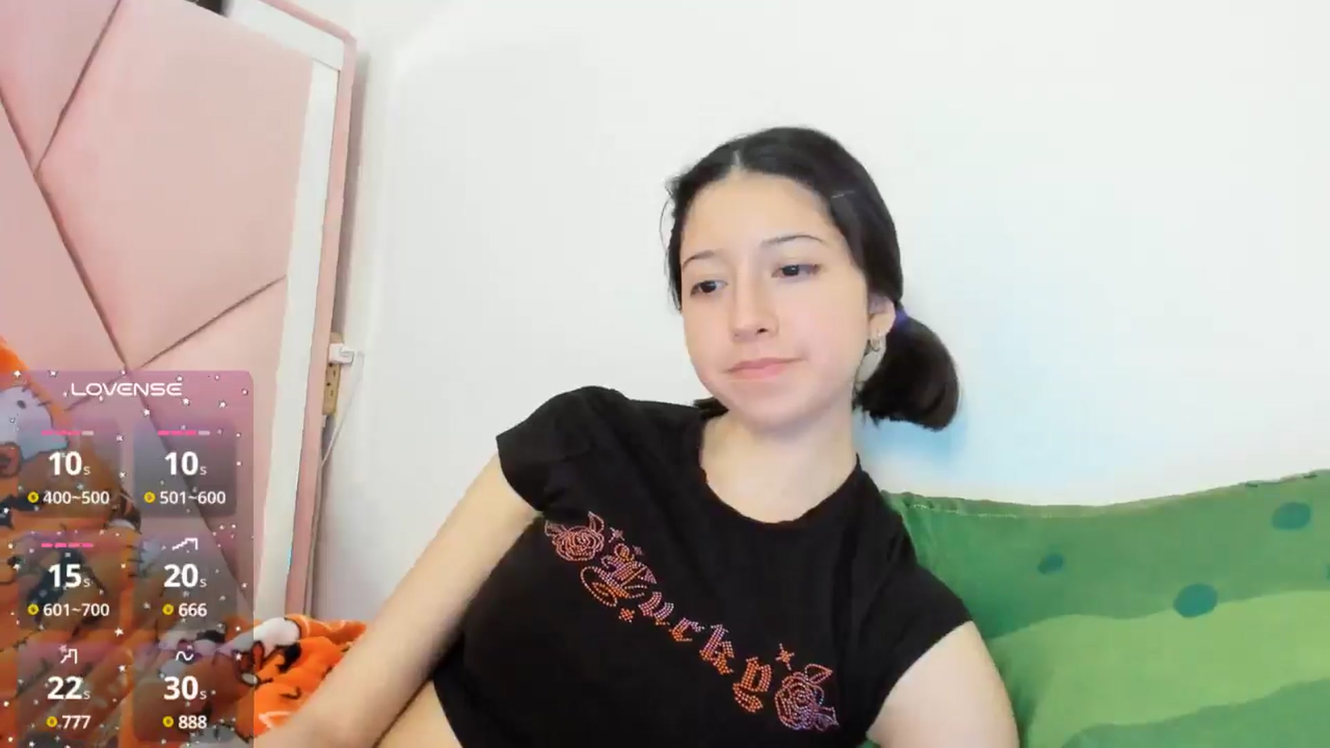 Gallery image thumbnail from Cherrycute666's myfreecams stream on, 10/12/2024, 23:43 image 20 of 20