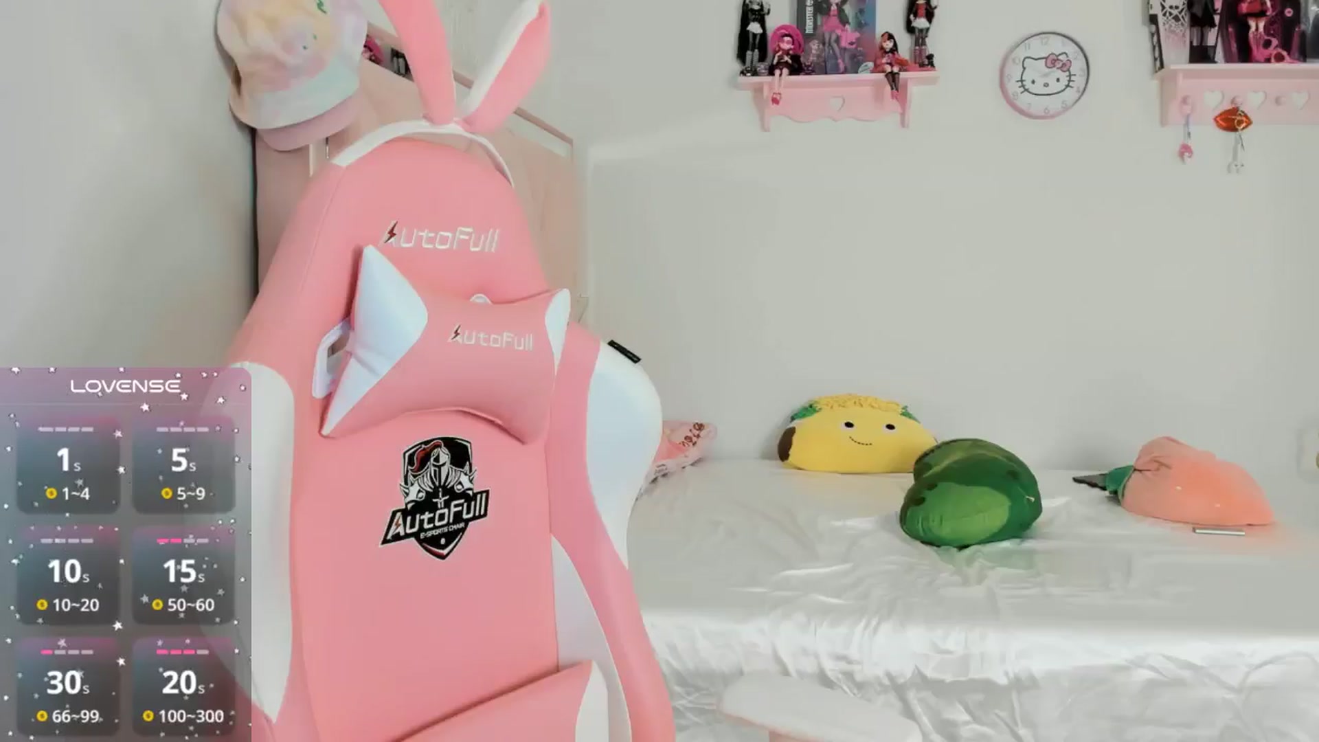 Gallery image thumbnail from Cherrycute666's myfreecams stream on, 10/13/2024, 01:06 image 18 of 20