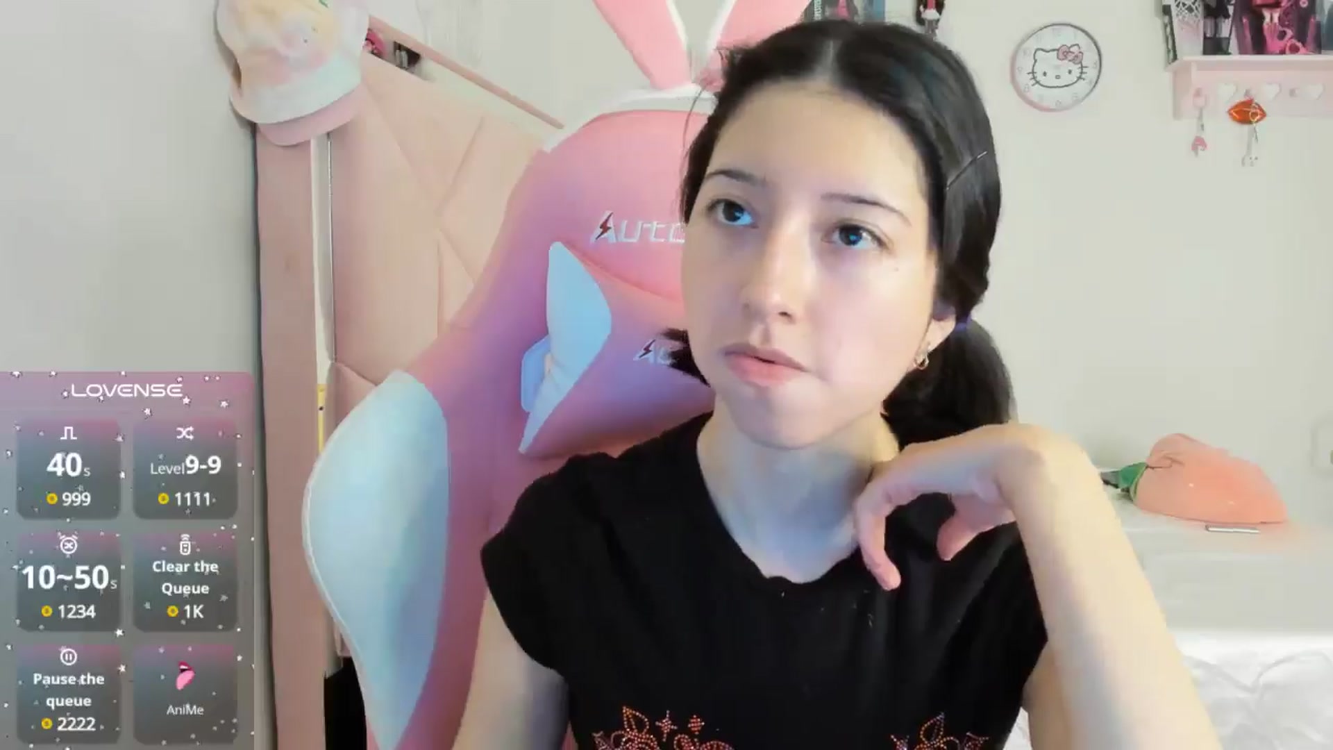 Gallery image thumbnail from Cherrycute666's myfreecams stream on, 10/13/2024, 01:06 image 17 of 20