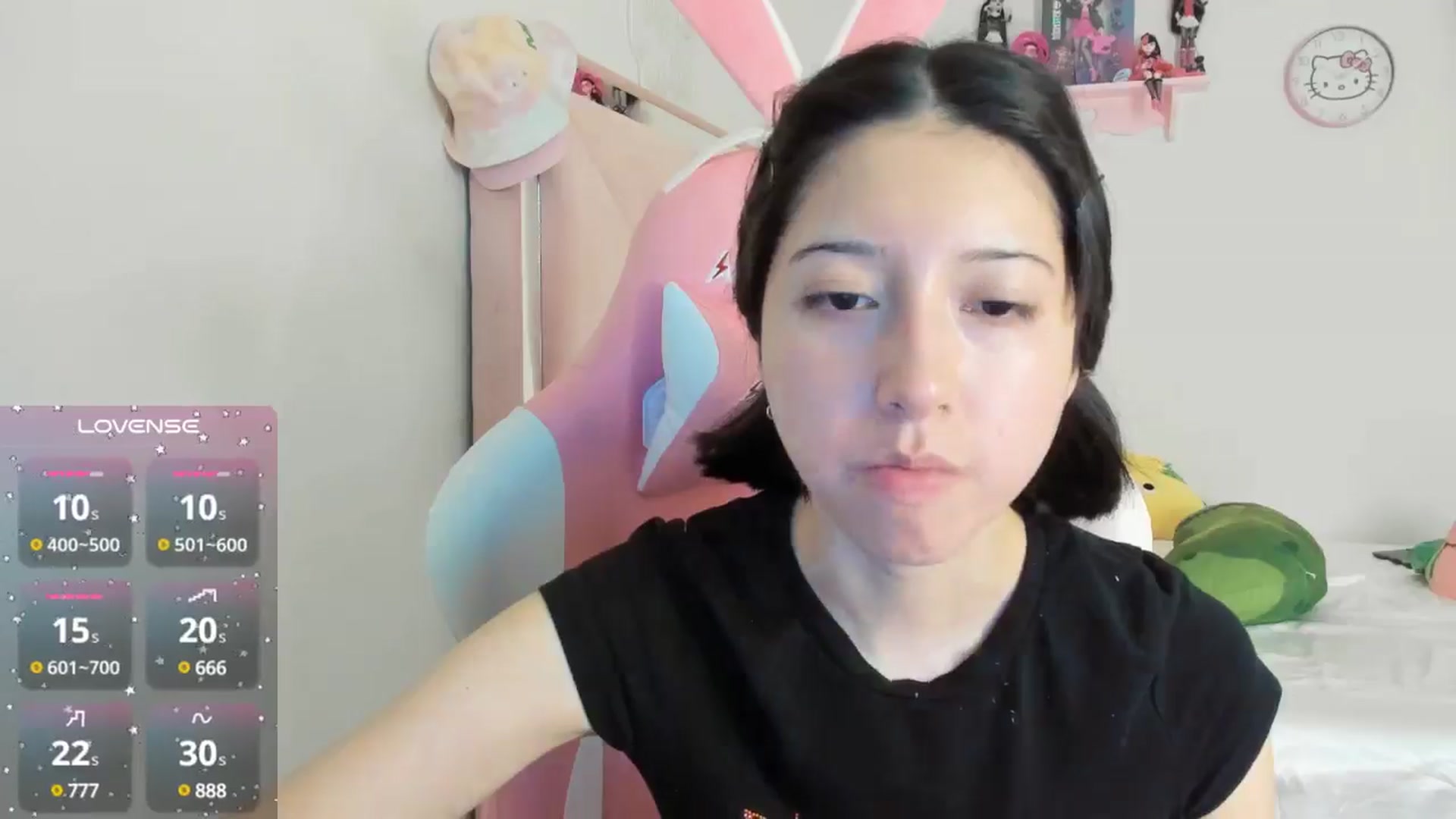 Gallery image thumbnail from Cherrycute666's myfreecams stream on, 10/13/2024, 01:06 image 4 of 20