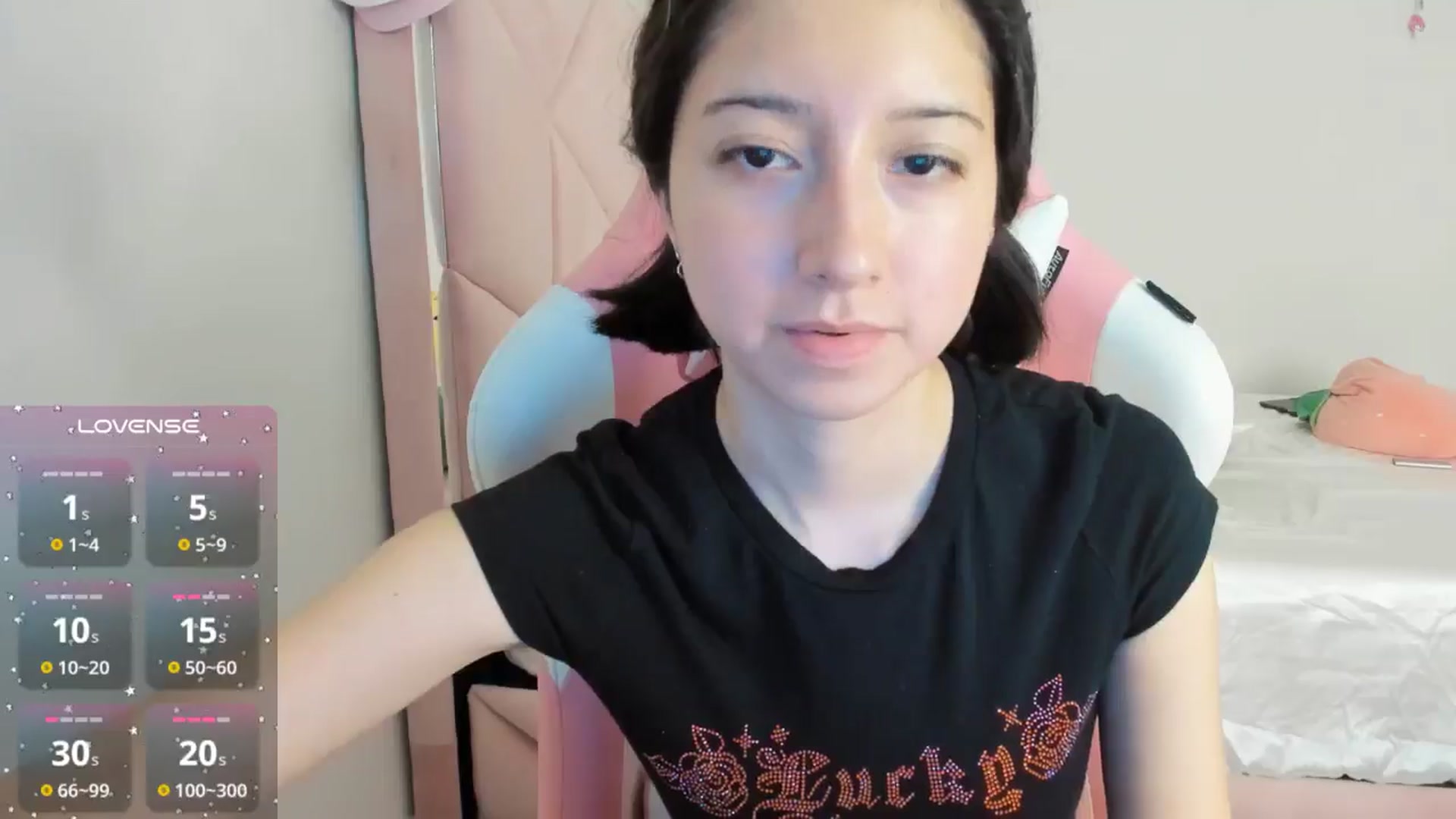 Gallery image thumbnail from Cherrycute666's myfreecams stream on, 10/13/2024, 02:34 image 18 of 20