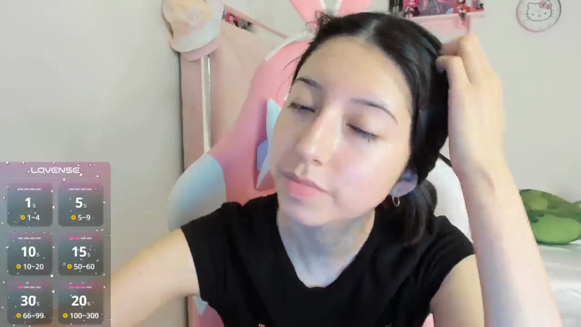 Gallery image thumbnail from Cherrycute666's myfreecams stream on, 10/13/2024, 06:01 image 3 of 20