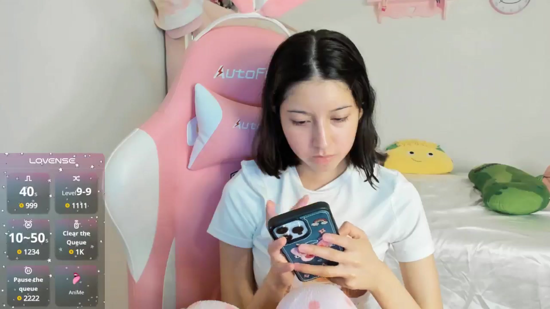 Gallery image thumbnail from Cherrycute666's myfreecams stream on, 10/13/2024, 09:44 image 18 of 20