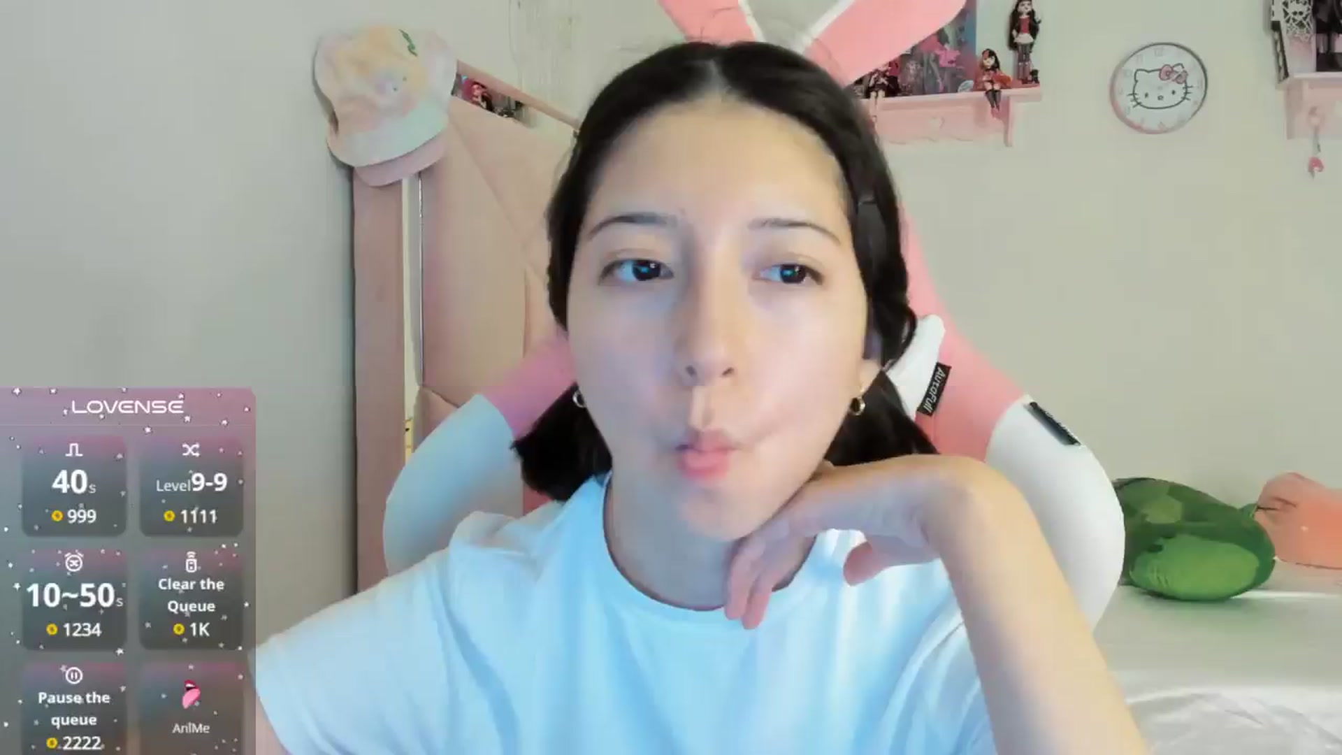 Gallery image thumbnail from Cherrycute666's myfreecams stream on, 10/14/2024, 01:19 image 5 of 20