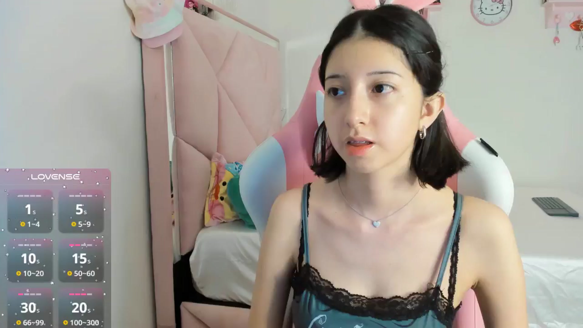 Gallery image thumbnail from Cherrycute666's myfreecams stream on, 10/15/2024, 07:22 image 1 of 20