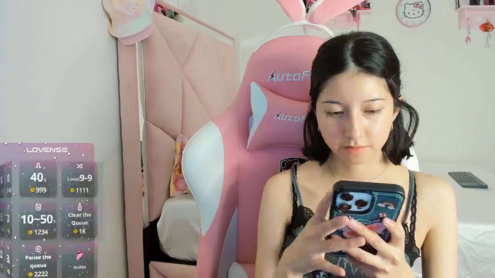 Gallery image thumbnail from Cherrycute666's myfreecams stream on, 10/15/2024, 07:22 image 17 of 20