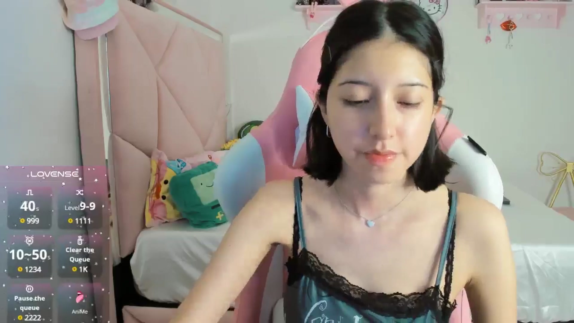 Gallery image thumbnail from Cherrycute666's myfreecams stream on, 10/15/2024, 07:22 image 7 of 20