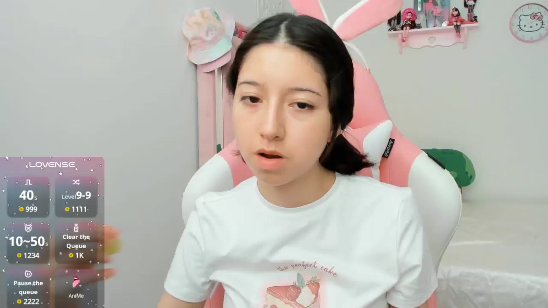 Gallery image thumbnail from Cherrycute666's myfreecams stream on, 10/15/2024, 19:34 image 13 of 20