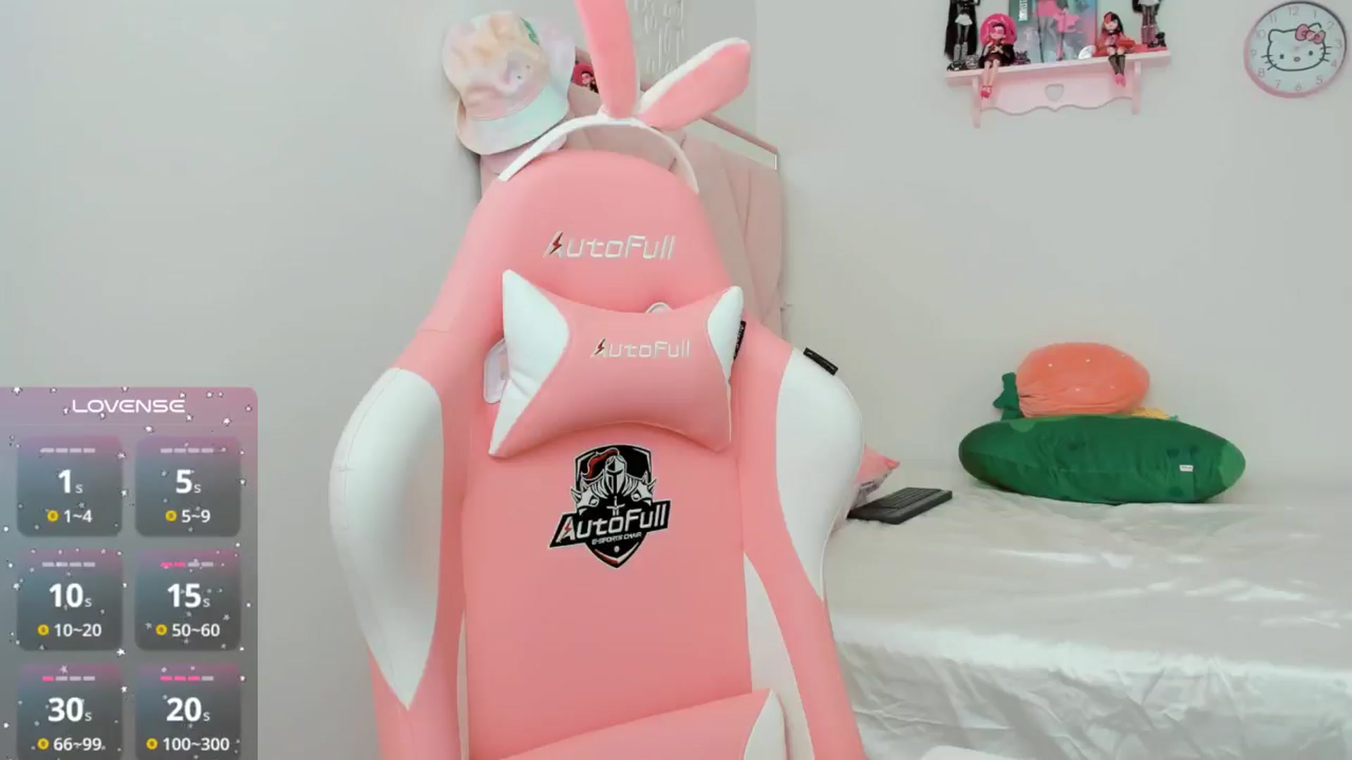 Gallery image thumbnail from Cherrycute666's myfreecams stream on, 10/15/2024, 21:45 image 20 of 20