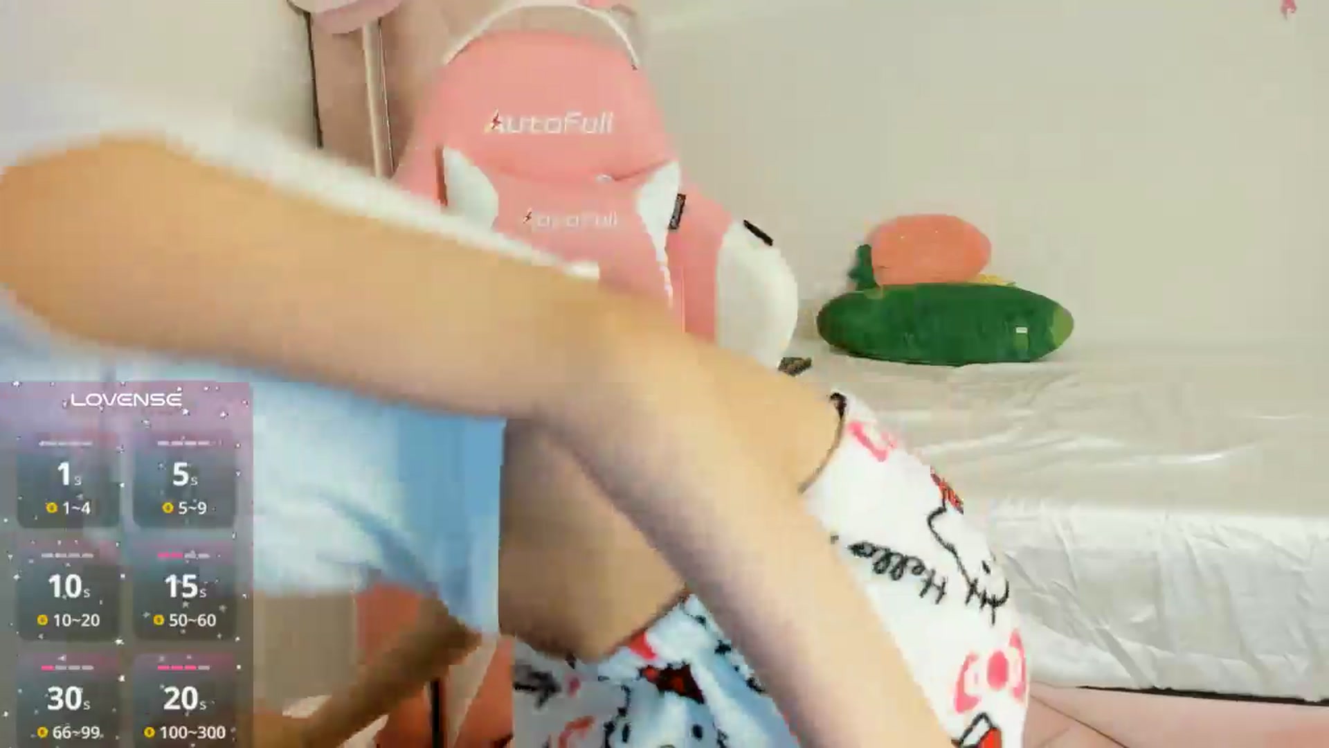 Gallery image thumbnail from Cherrycute666's myfreecams stream on, 10/16/2024, 02:22 image 8 of 20