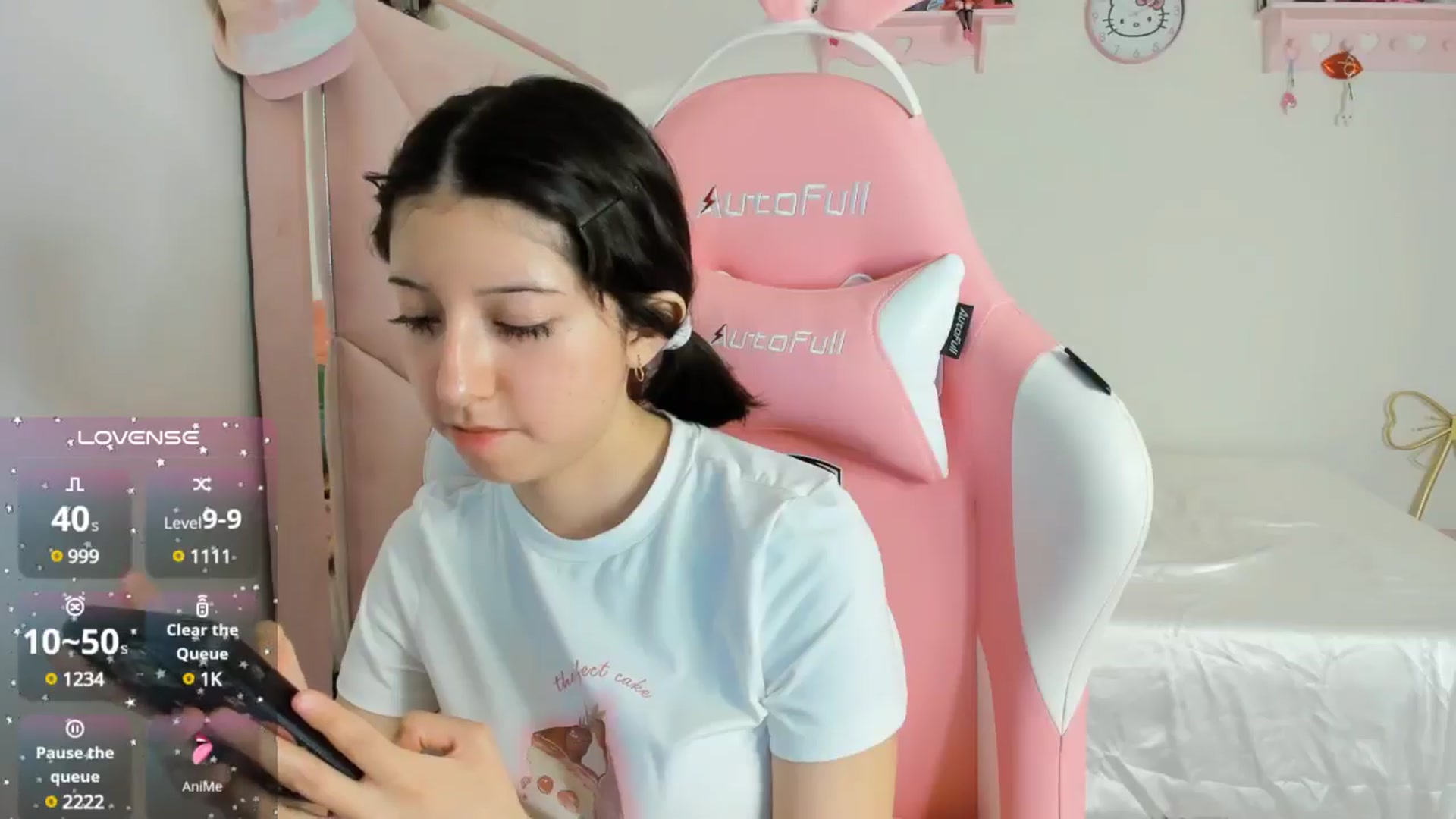 Gallery image thumbnail from Cherrycute666's myfreecams stream on, 10/16/2024, 02:22 image 19 of 20