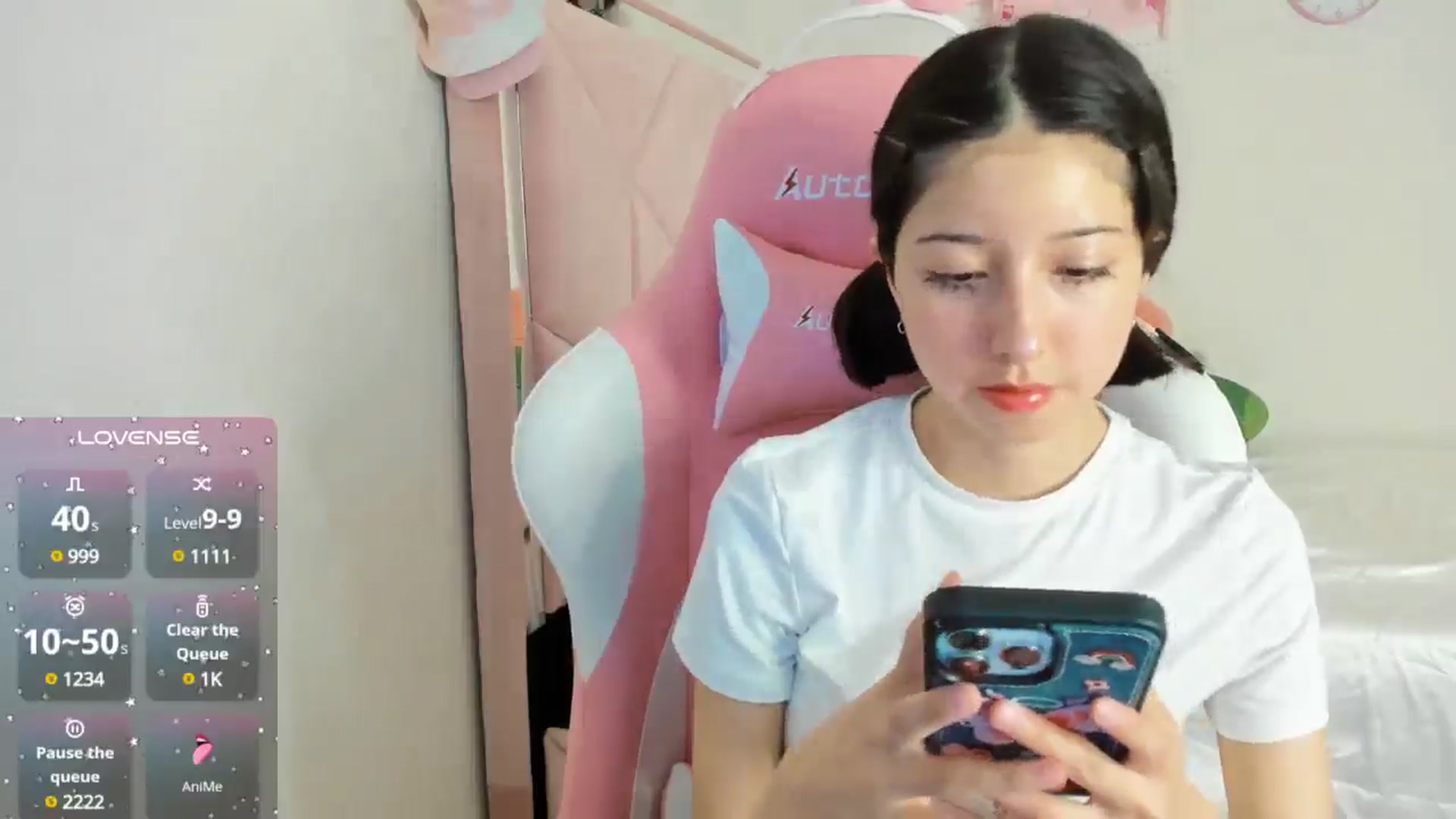 Gallery image thumbnail from Cherrycute666's myfreecams stream on, 10/16/2024, 02:22 image 2 of 20