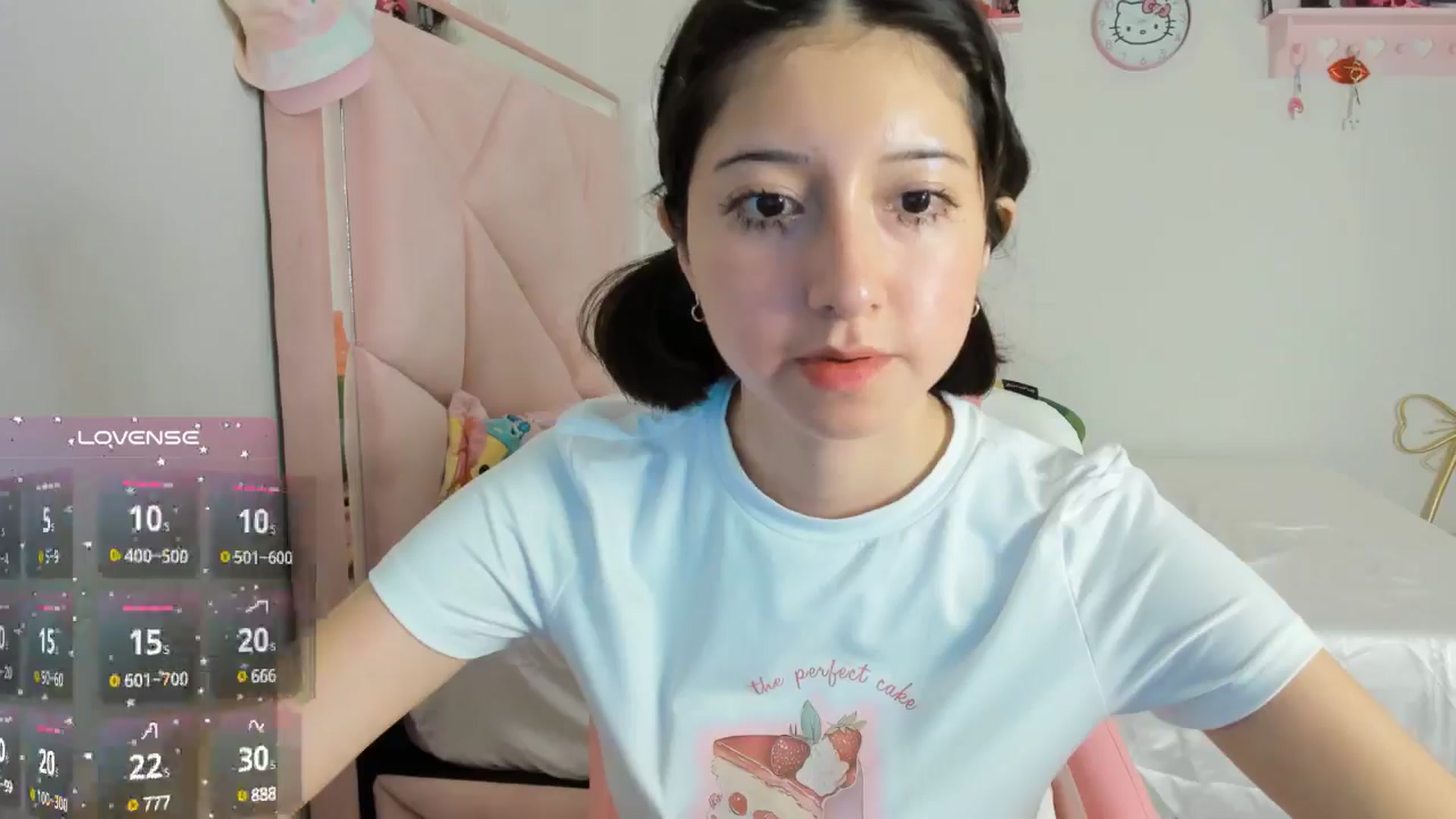 Gallery image thumbnail from Cherrycute666's myfreecams stream on, 10/16/2024, 02:42 image 14 of 20