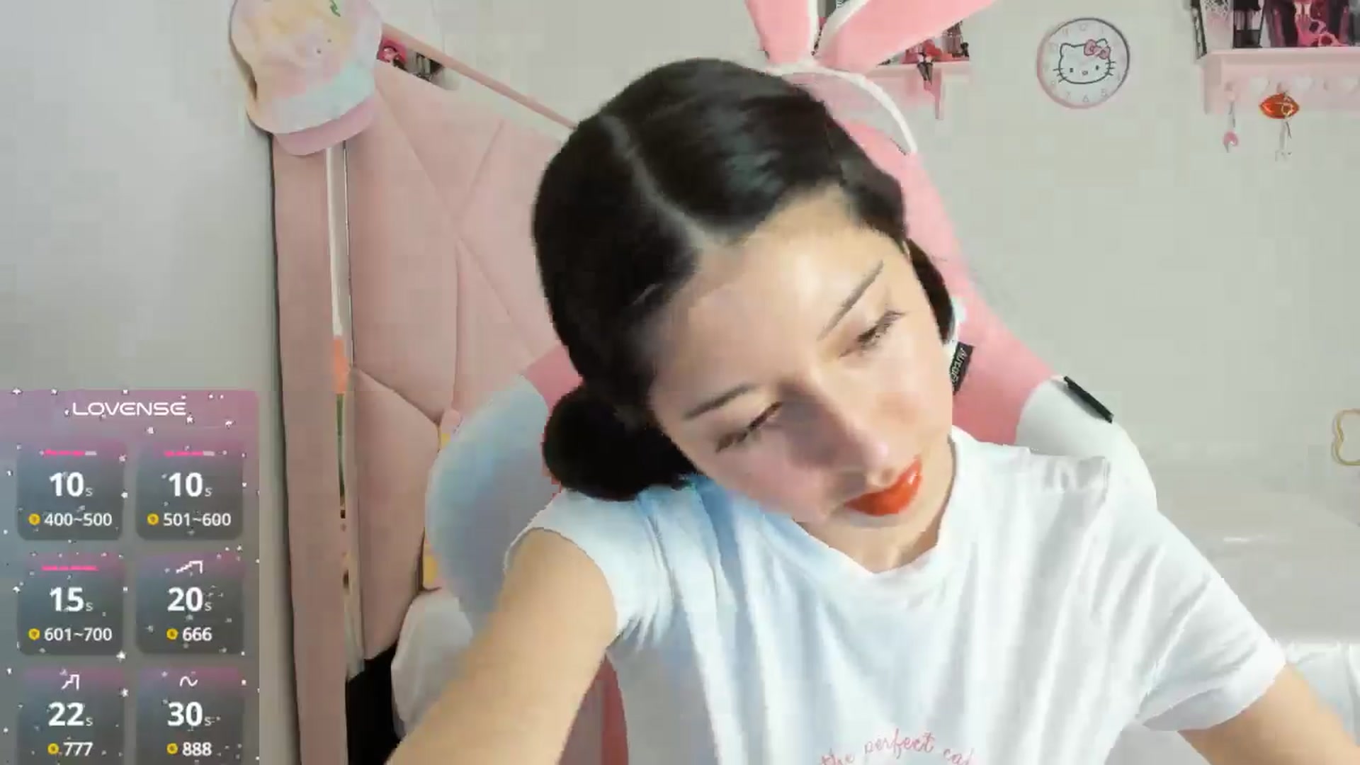 Gallery image thumbnail from Cherrycute666's myfreecams stream on, 10/16/2024, 03:57 image 20 of 20