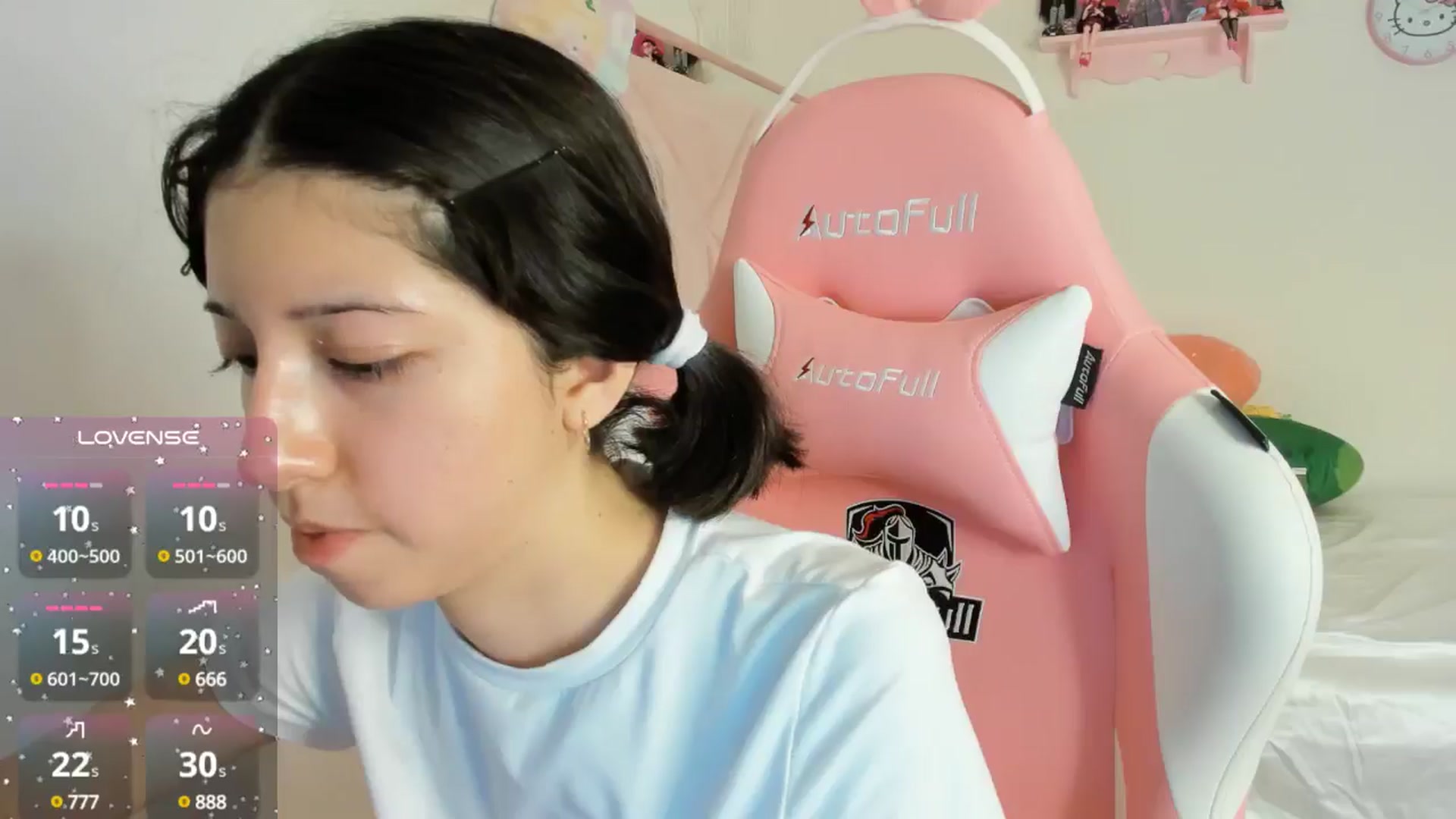 Gallery image thumbnail from Cherrycute666's myfreecams stream on, 10/16/2024, 07:49 image 19 of 20