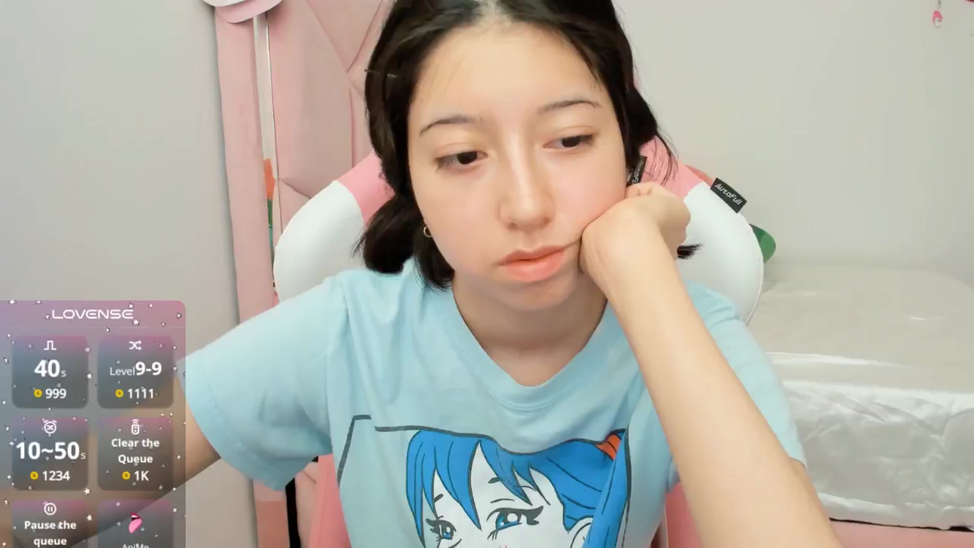 Gallery image thumbnail from Cherrycute666's myfreecams stream on, 10/17/2024, 22:25 image 4 of 20