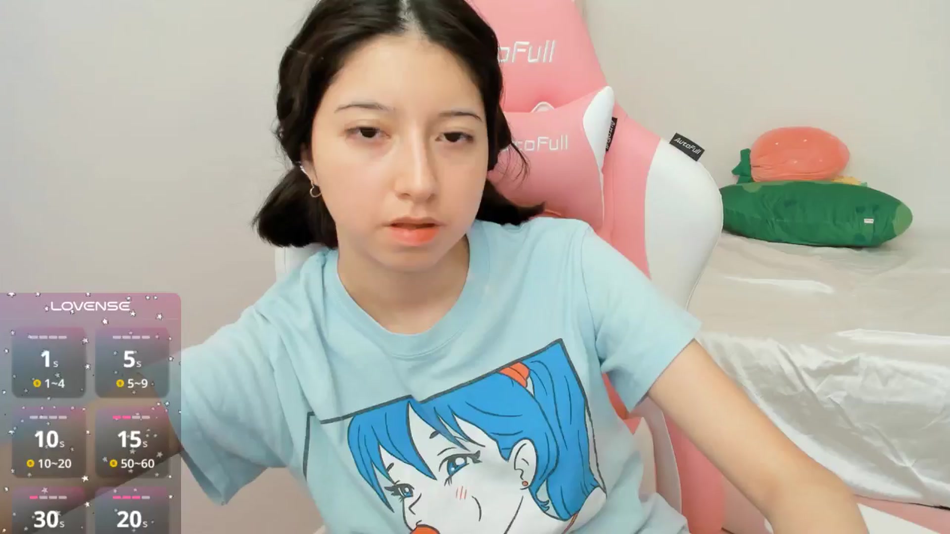 Gallery image thumbnail from Cherrycute666's myfreecams stream on, 10/17/2024, 22:25 image 7 of 20